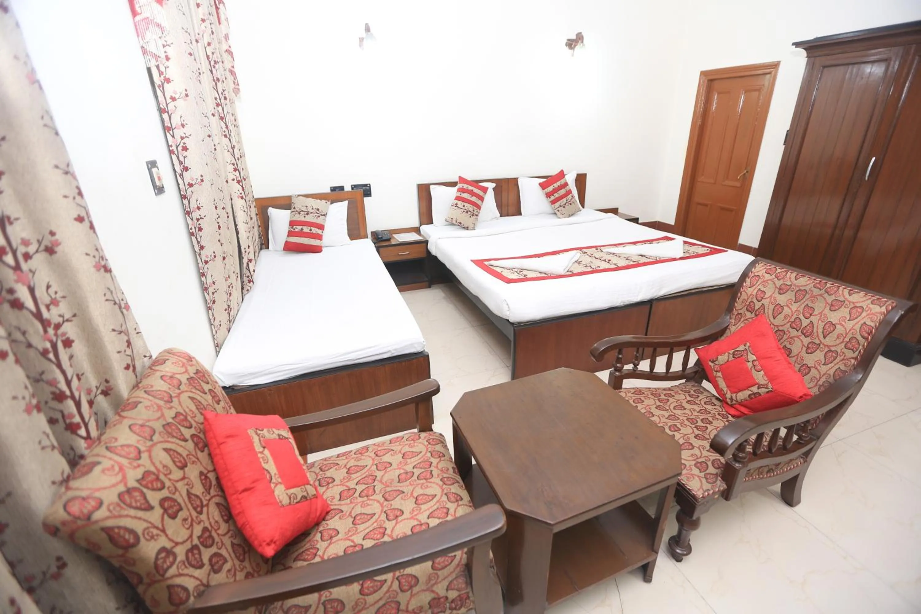 Bed in YMCA SEACOM INN