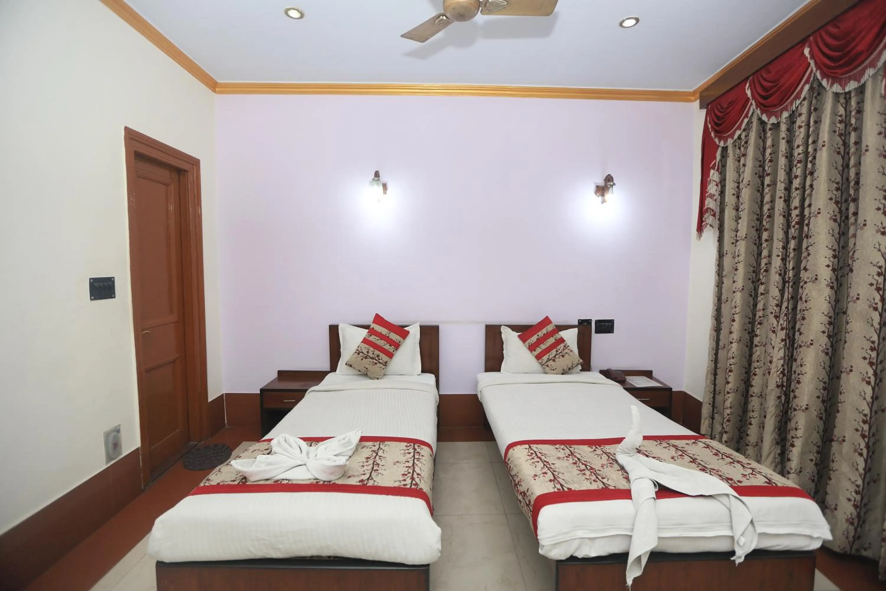 Bed in YMCA SEACOM INN