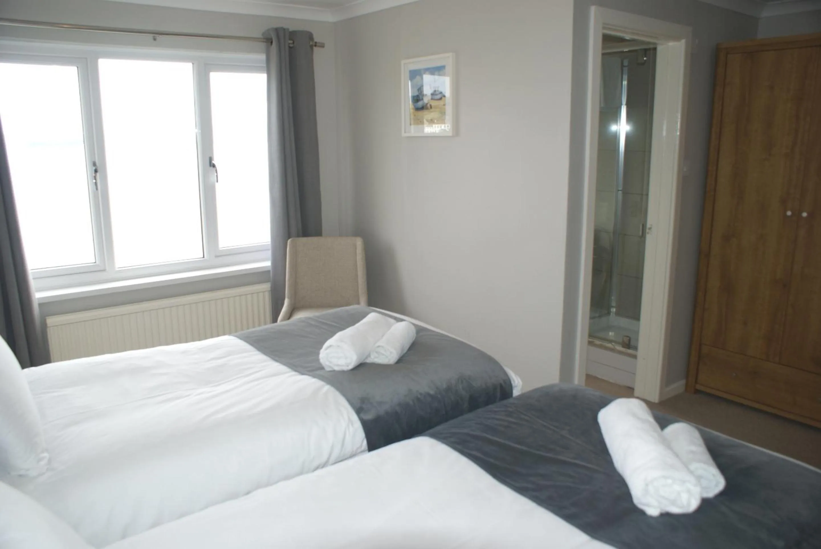 Bedroom, Bed in Ferry House Inn