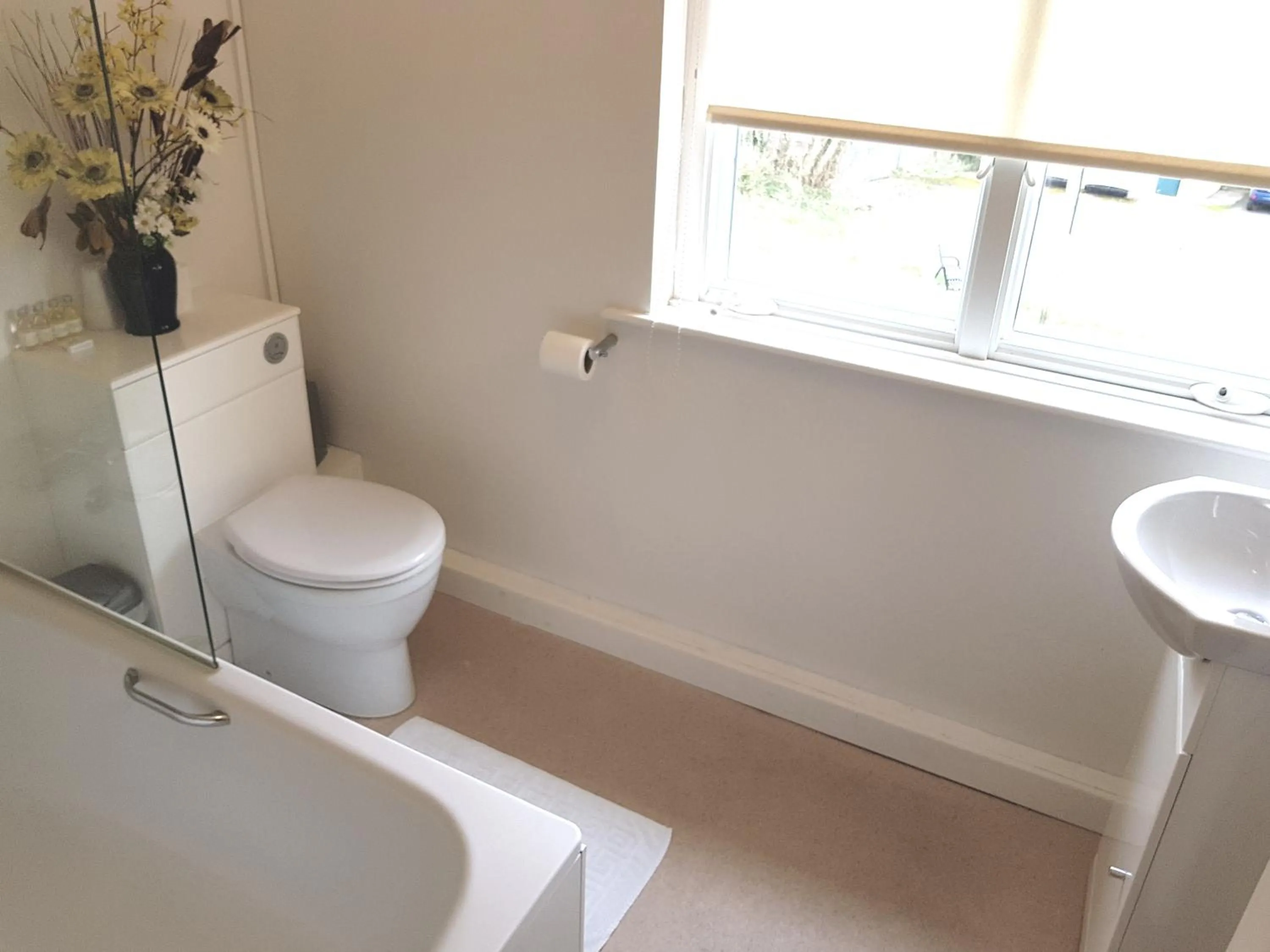 Bathroom in Ferry House Inn