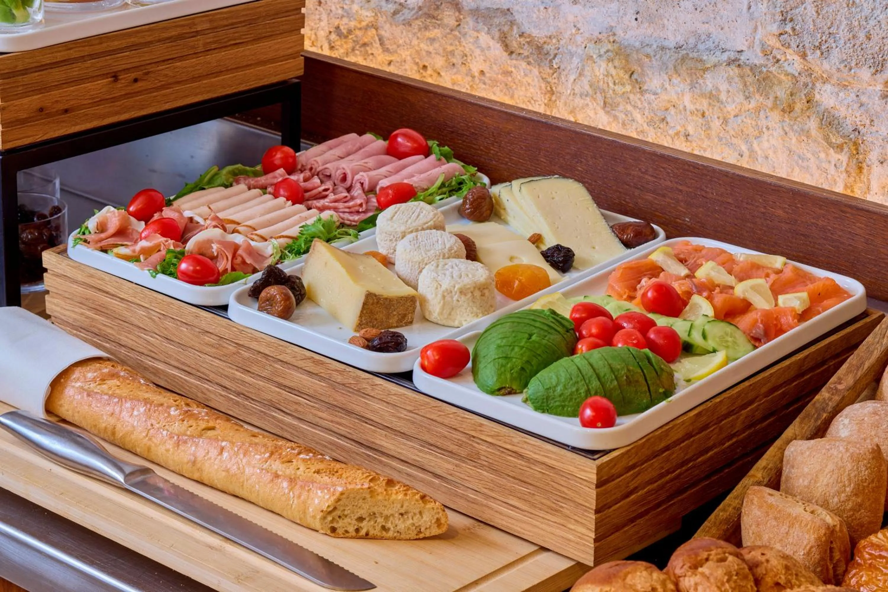 Breakfast in Le Relais Saint Honoré