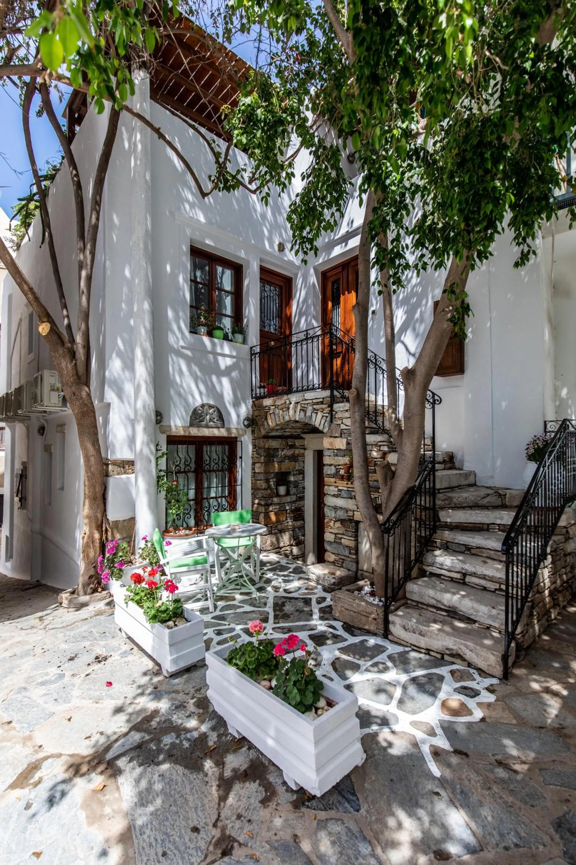 Property building in Arco Naxos Luxury Apartments