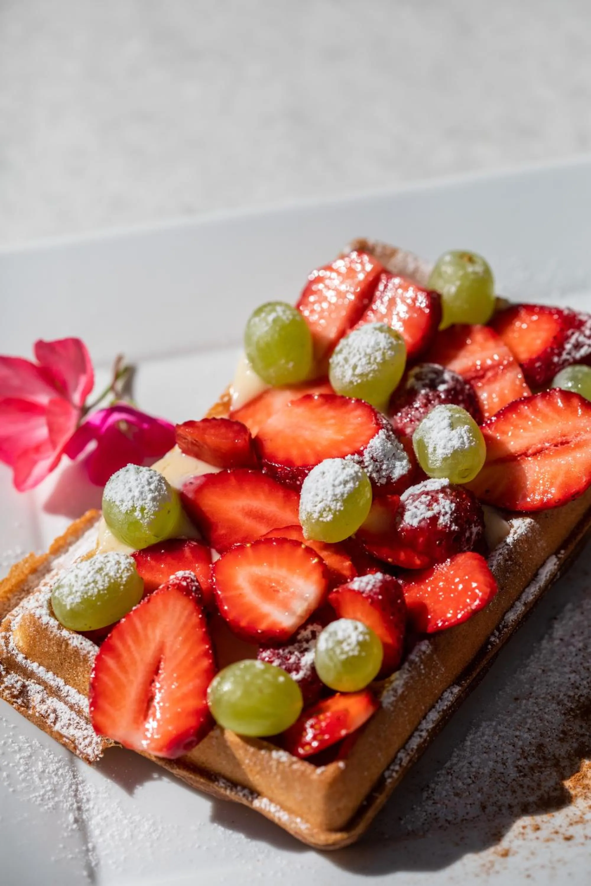 Restaurant/places to eat in Arco Naxos Luxury Apartments