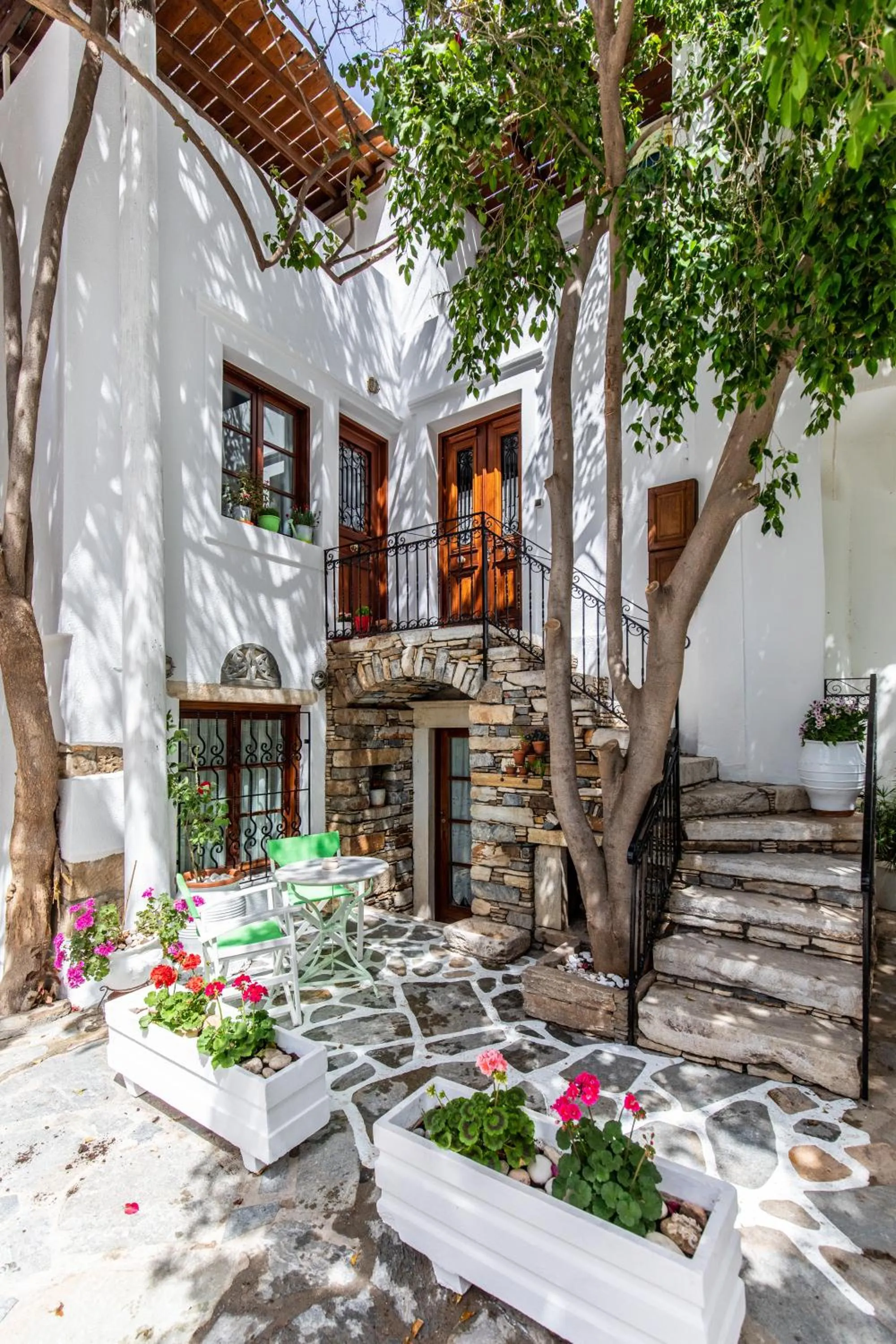 Property building in Arco Naxos Luxury Apartments