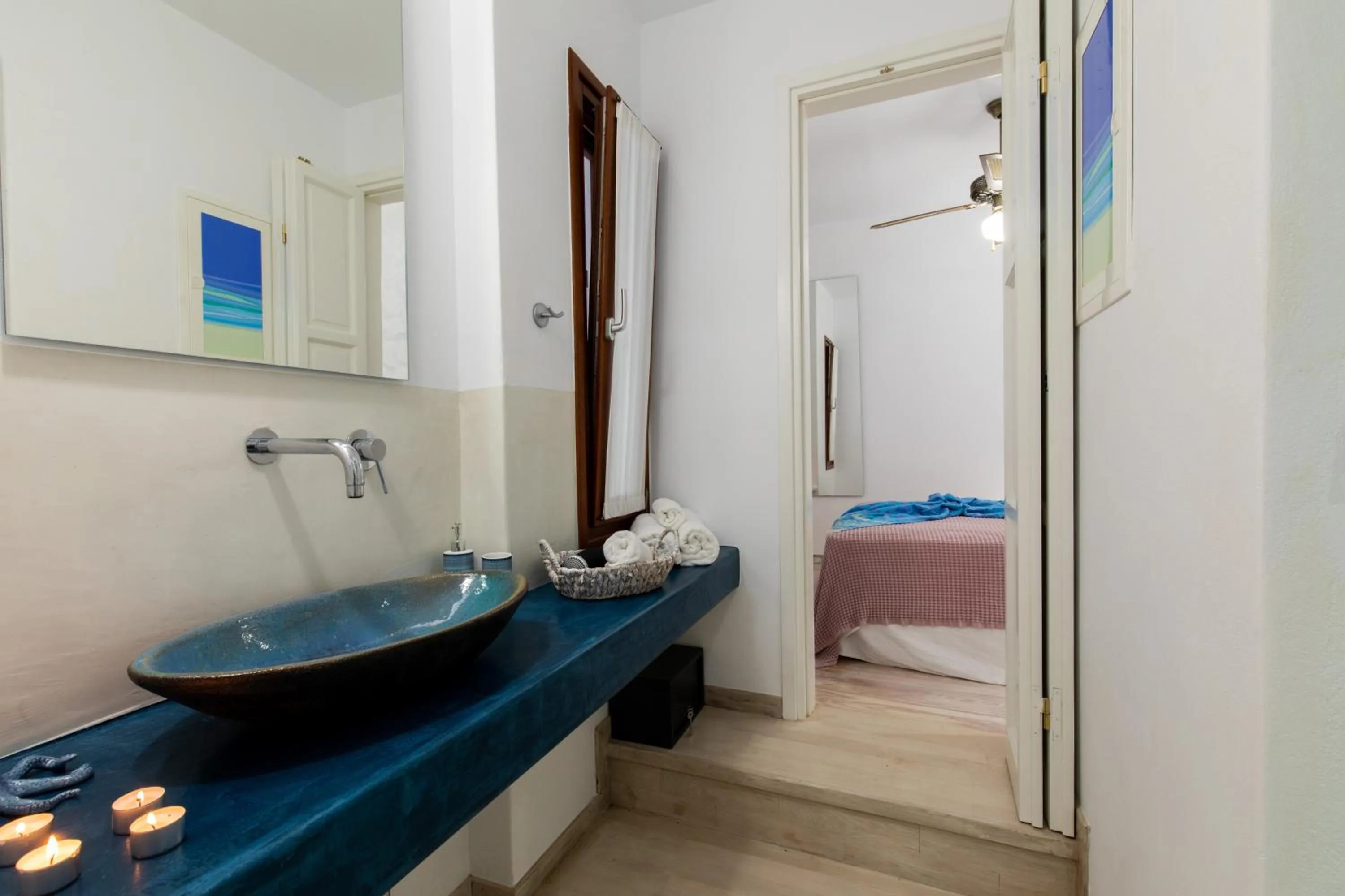 Shower, Bed in Arco Naxos Luxury Apartments