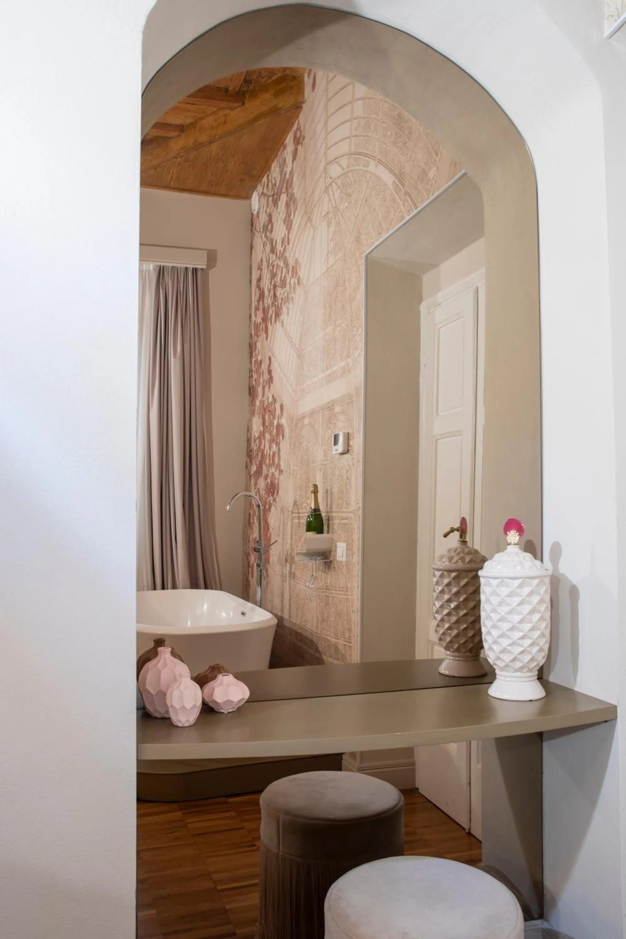 Decorative detail in Ricasoli Garden Relais