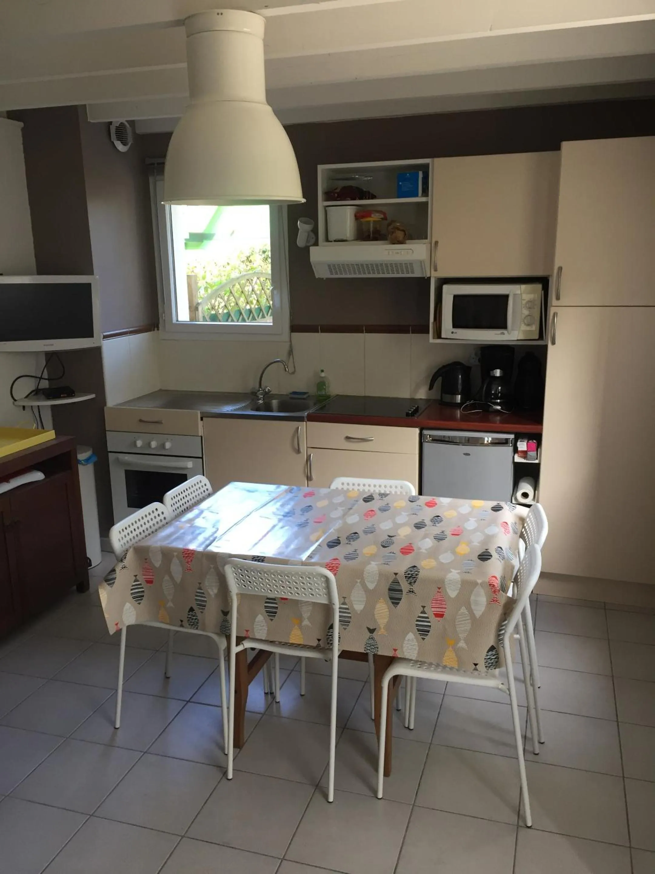 Dining area in La Pointe du Soleil