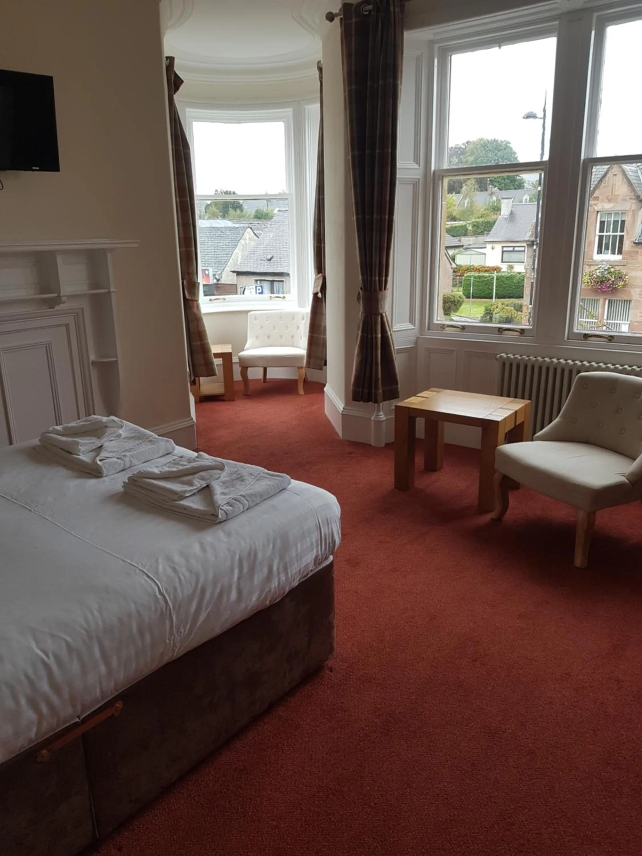 Bedroom, Bed in The Station Hotel