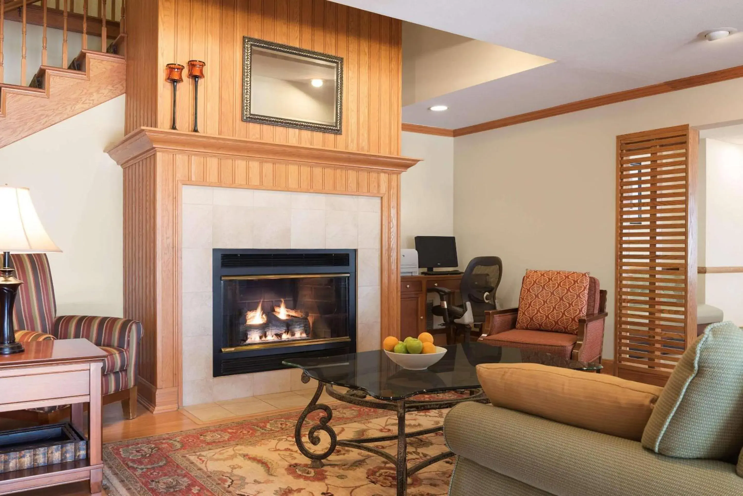 Lobby or reception in Country Inn & Suites by Radisson, Davenport - Quad Cities Lobby or reception in Country Inn & Suites by Radisson, Davenport - Quad Cities