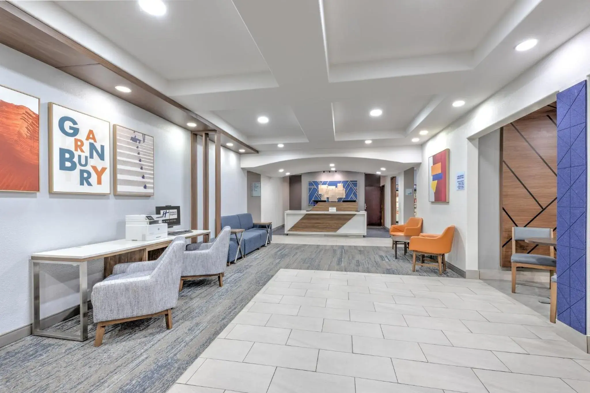 Property building in Holiday Inn Express and Suites Granbury by IHG Property building in Holiday Inn Express and Suites Granbury by IHG