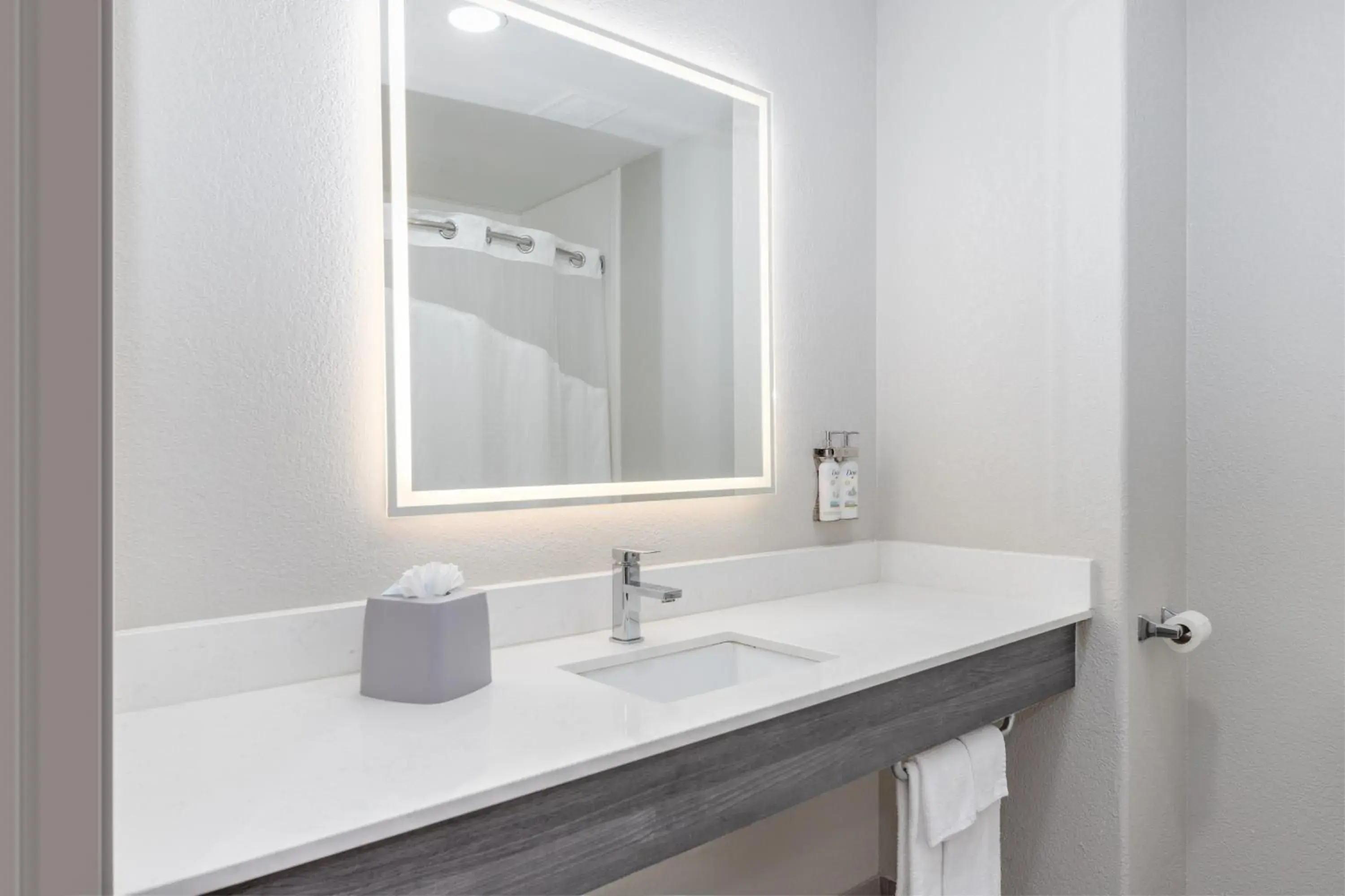 Holiday Inn Express and Suites Granbury by IHG Holiday Inn Express and Suites Granbury by IHG