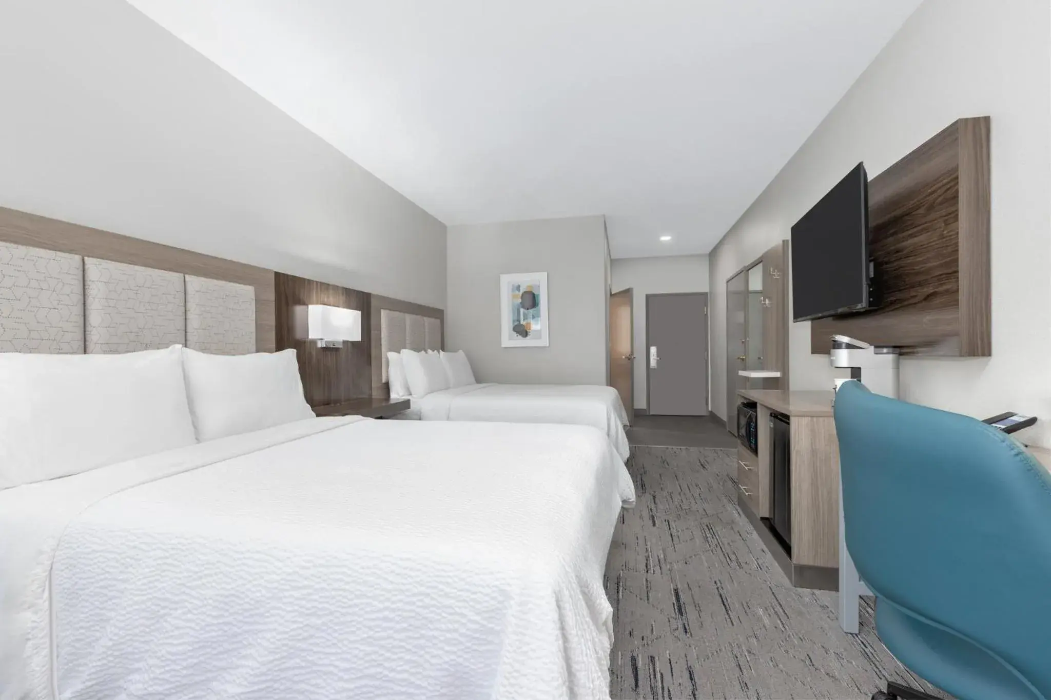 Standard Room with Two Queen Beds in Holiday Inn Express and Suites Granbury by IHG Standard Room with Two Queen Beds in Holiday Inn Express and Suites Granbury by IHG