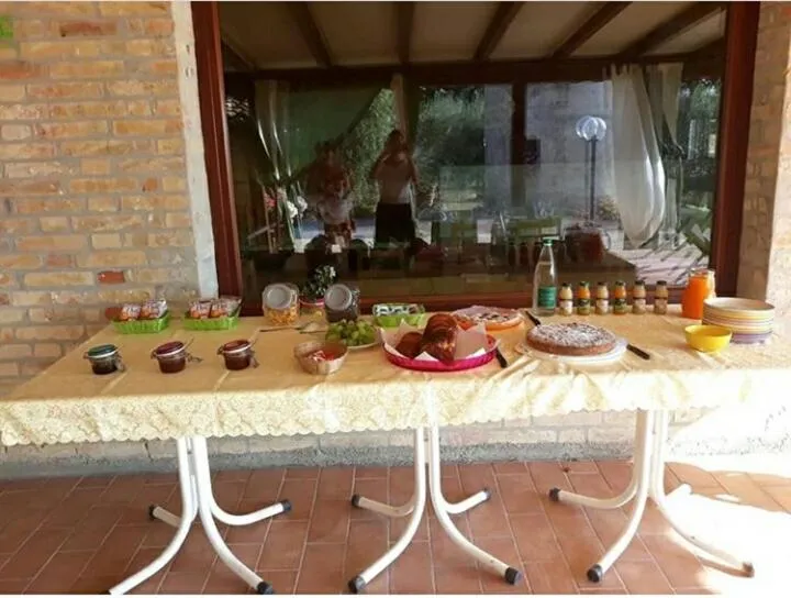 Food and drinks in La Collina sul Mare