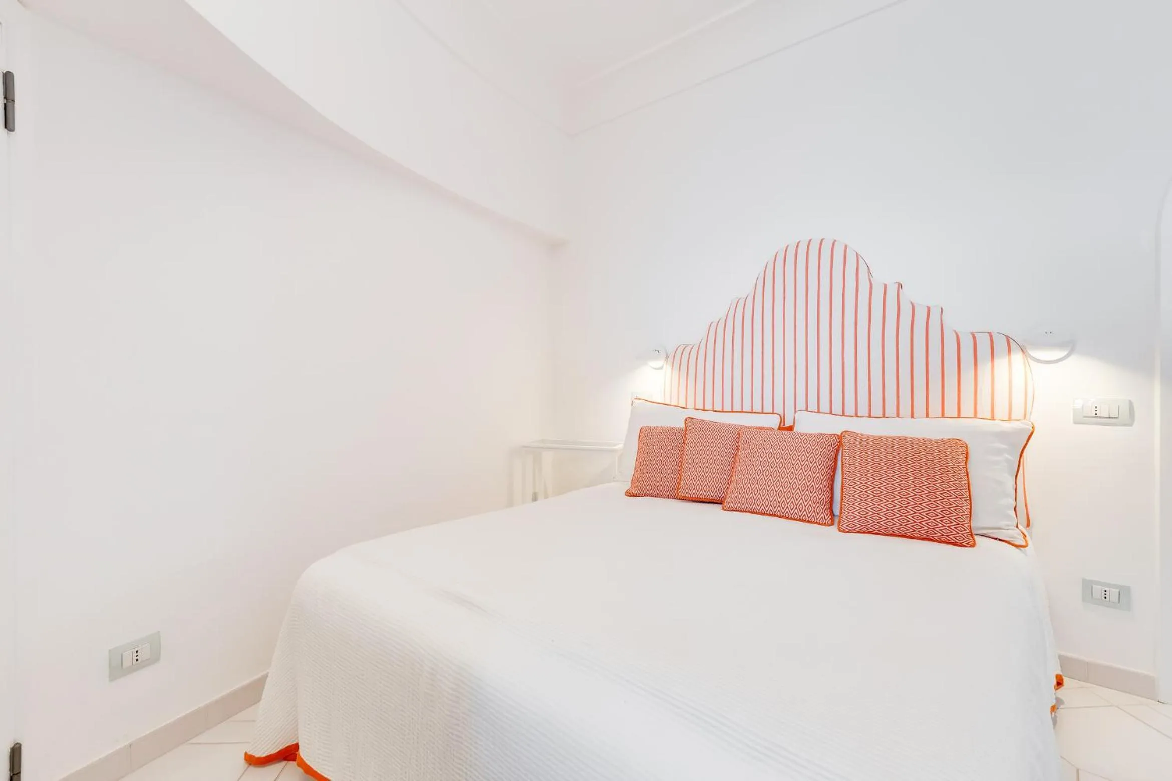 Photo of the whole room, Bed in Torre Silja