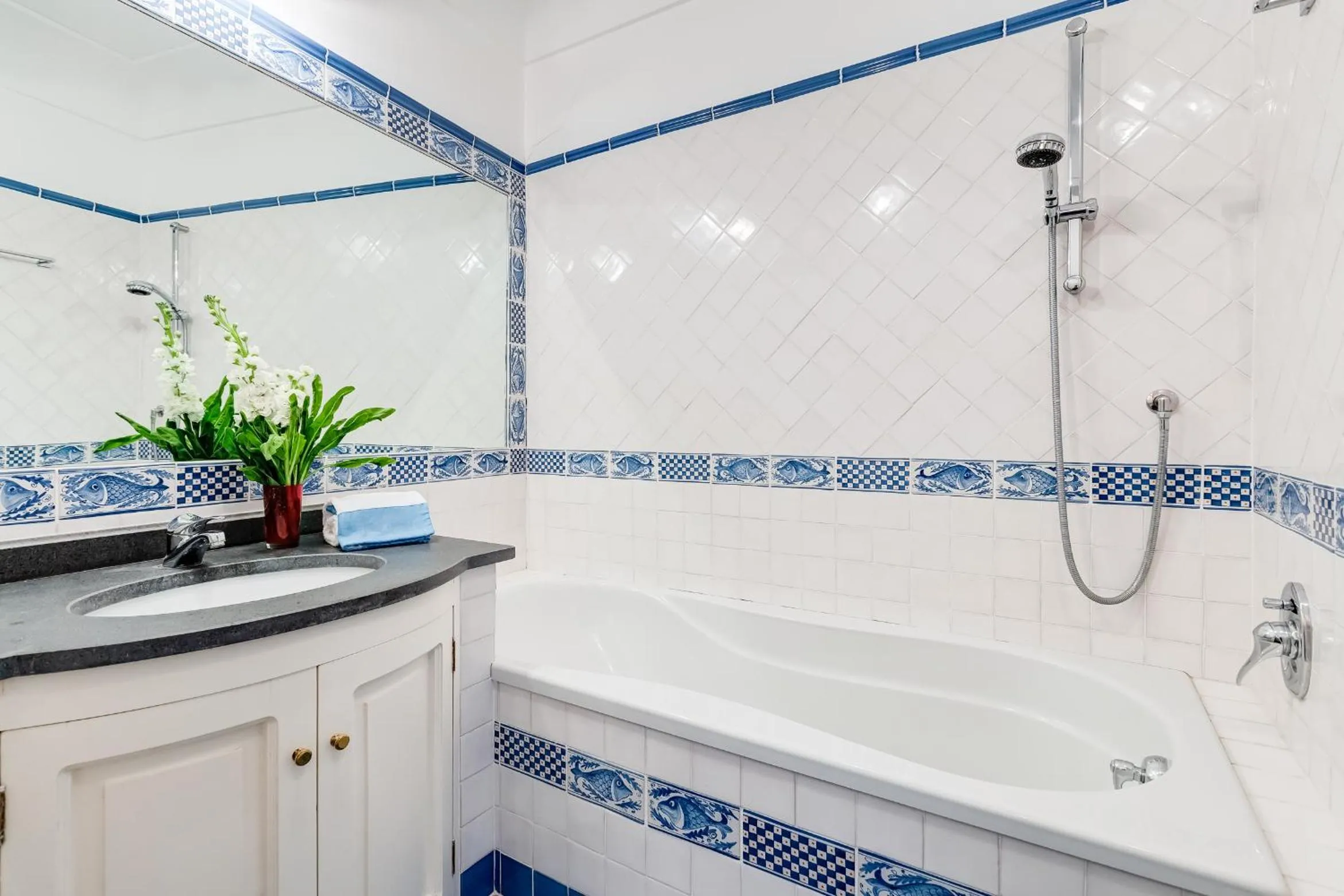 Hot Tub in Torre Silja