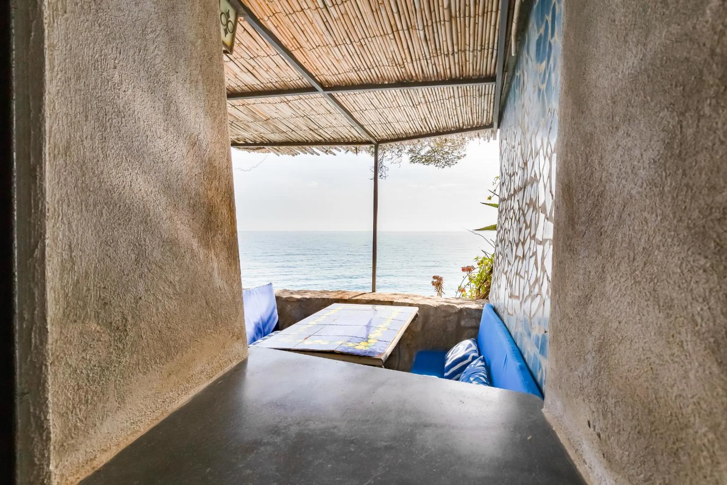 Sea view, Bed in Torre Silja