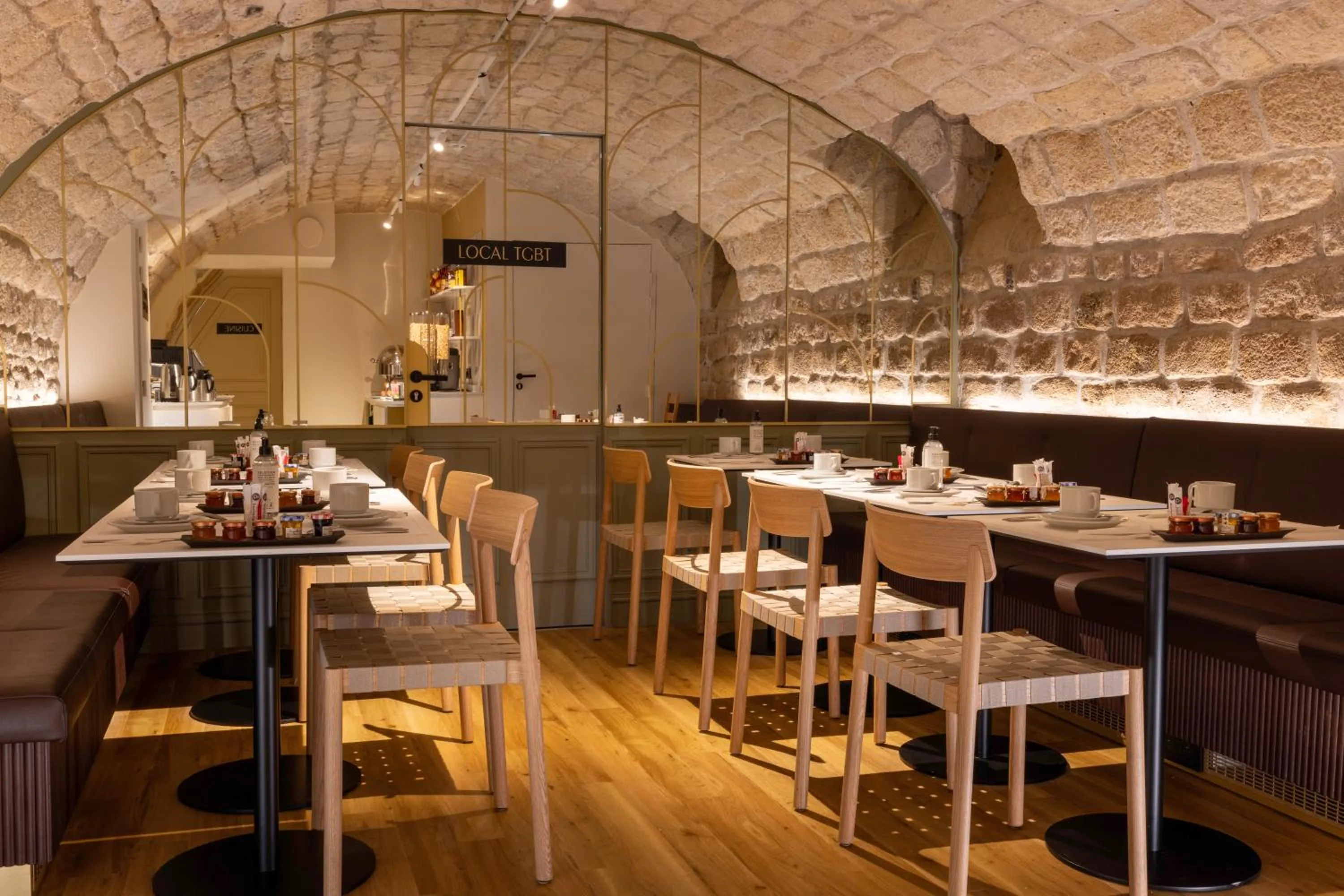 Breakfast in Best Western Bretagne Montparnasse