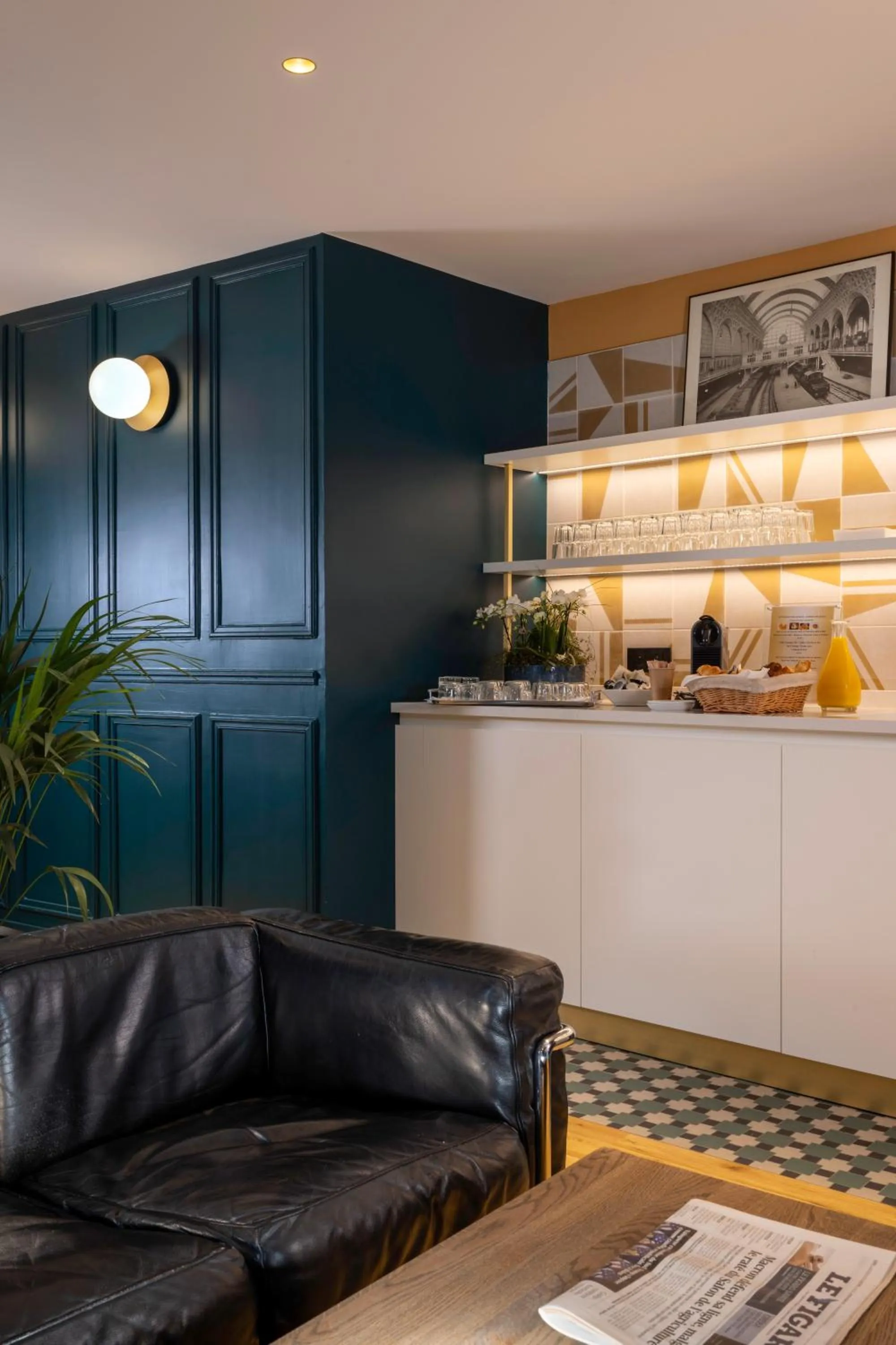 Living room in Best Western Bretagne Montparnasse