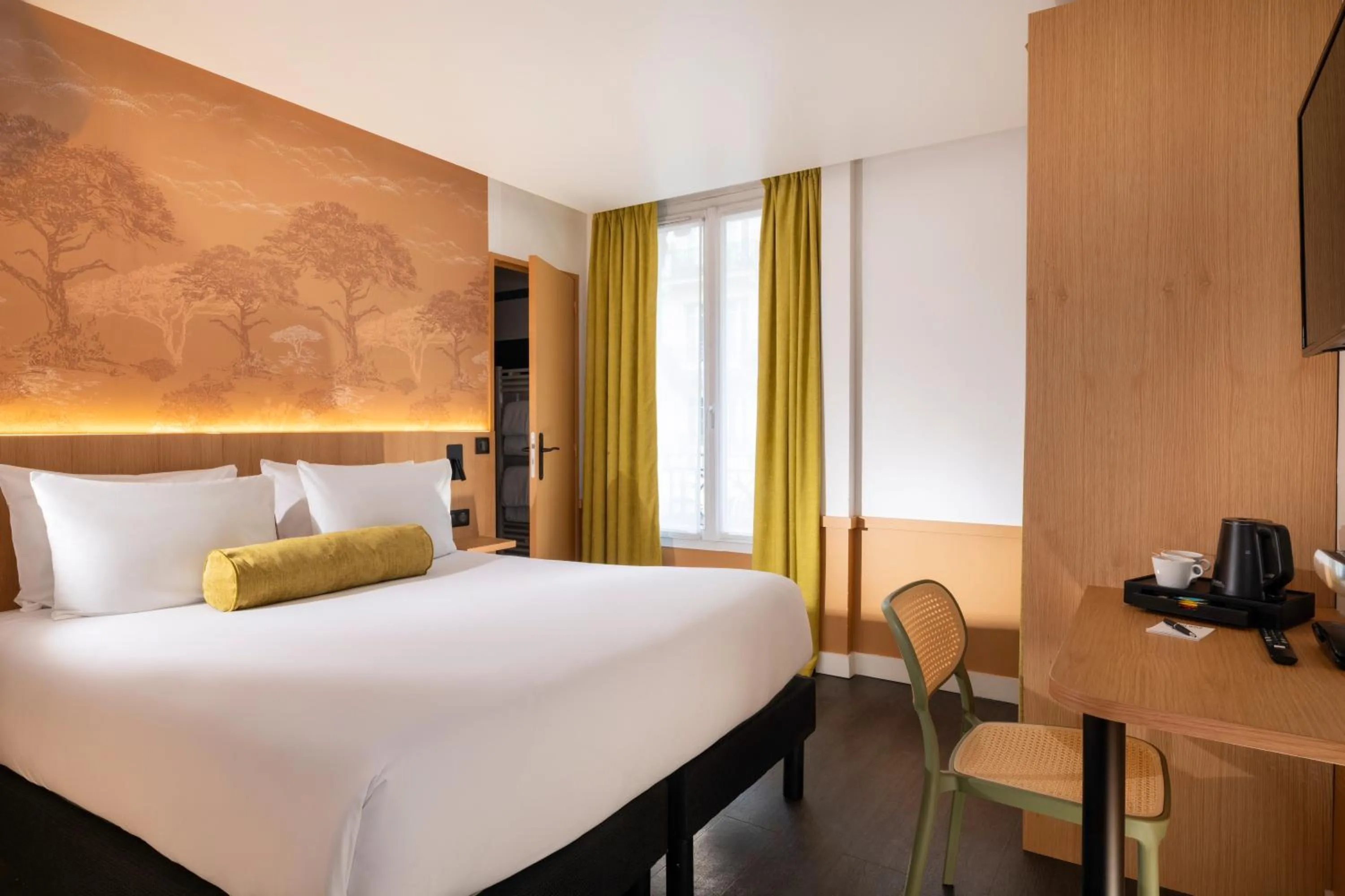 Bed in Hôtel WYLD Saint Germain