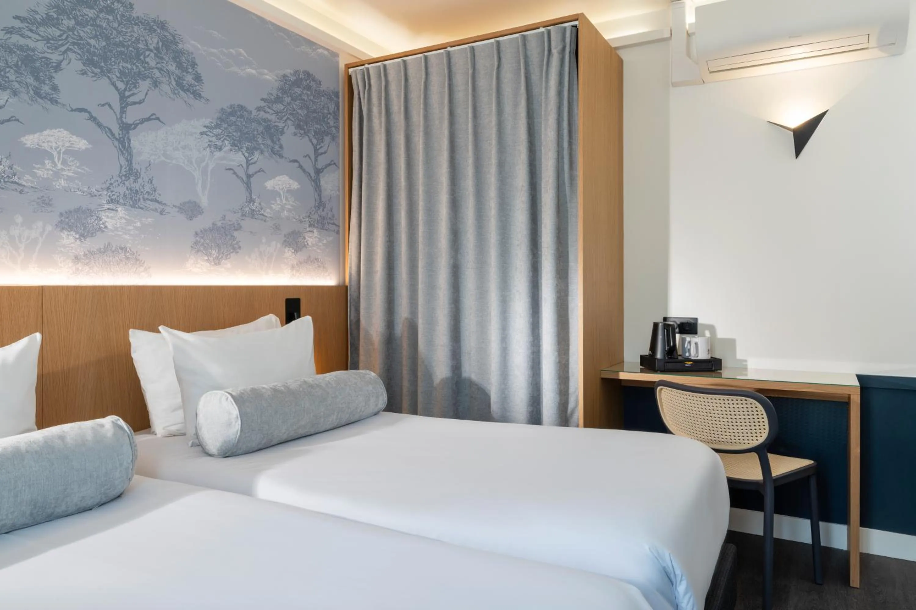 Bed in Hôtel WYLD Saint Germain