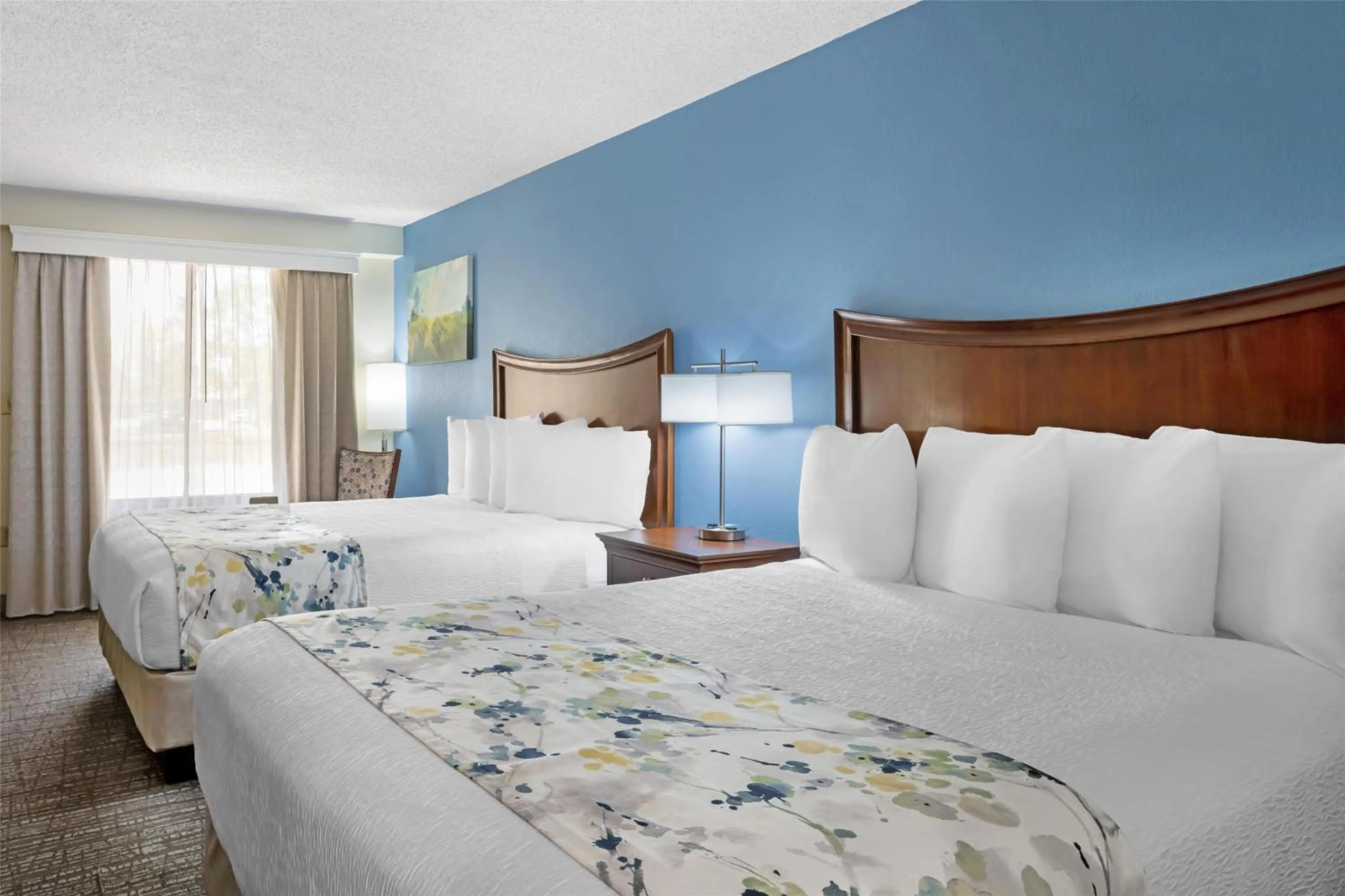 Bedroom, Bed in Best Western Inn & Suites Monroe