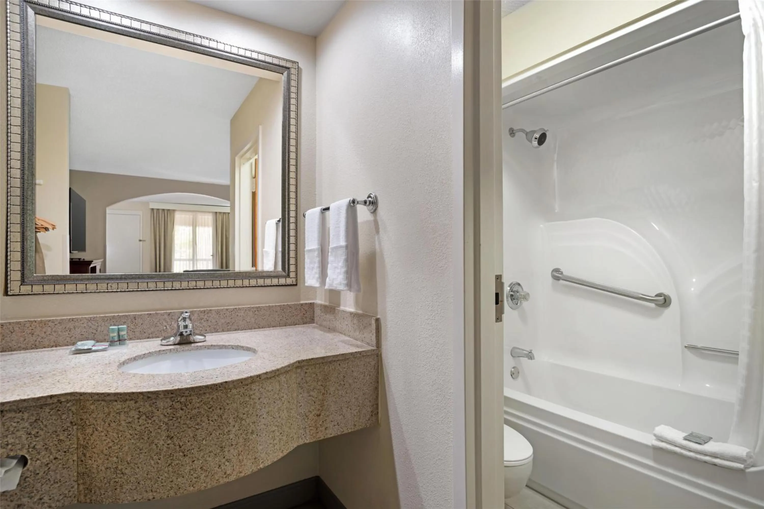 Bathroom in Best Western Inn & Suites Monroe