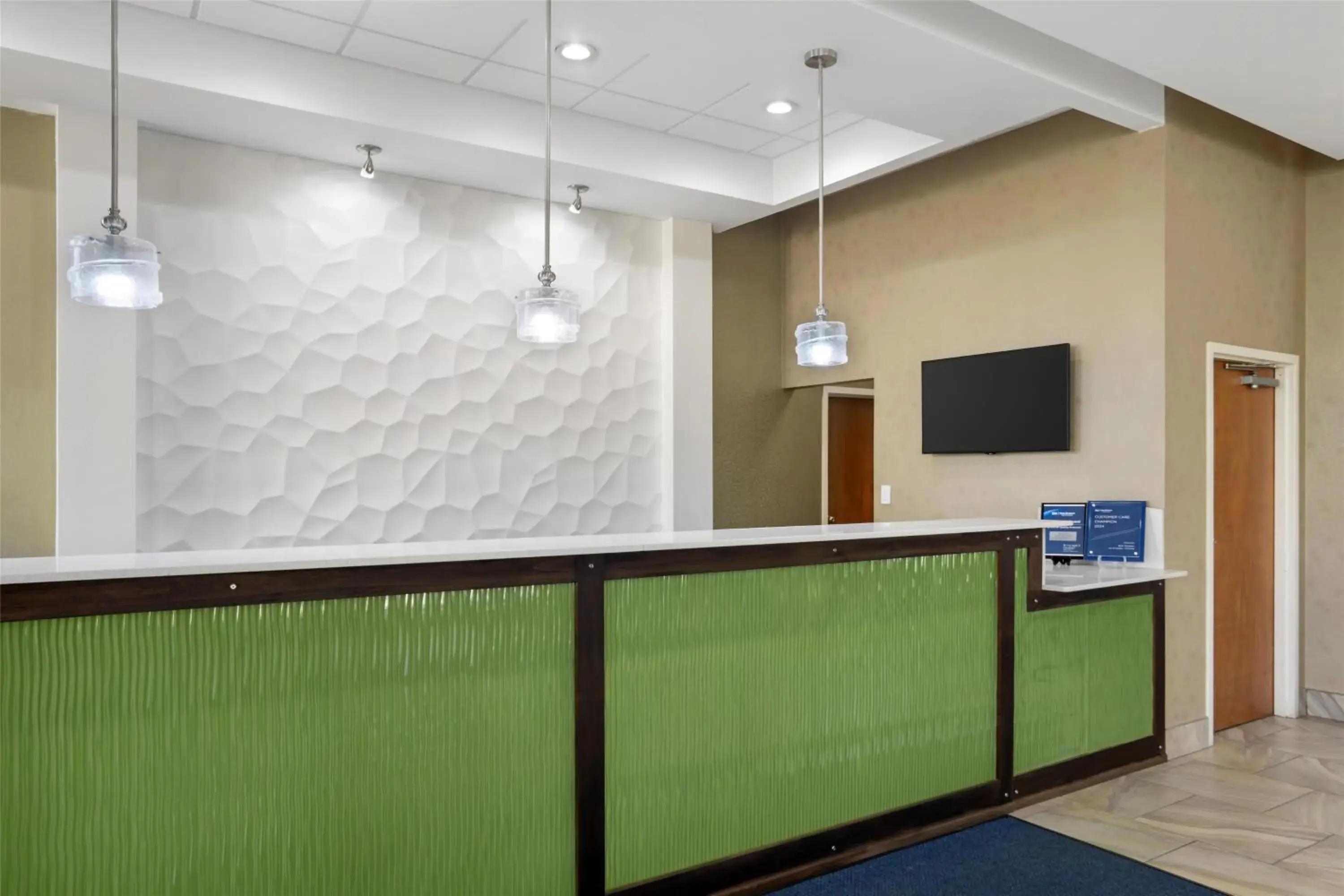Lobby or reception in Best Western Inn & Suites Monroe Lobby or reception in Best Western Inn & Suites Monroe
