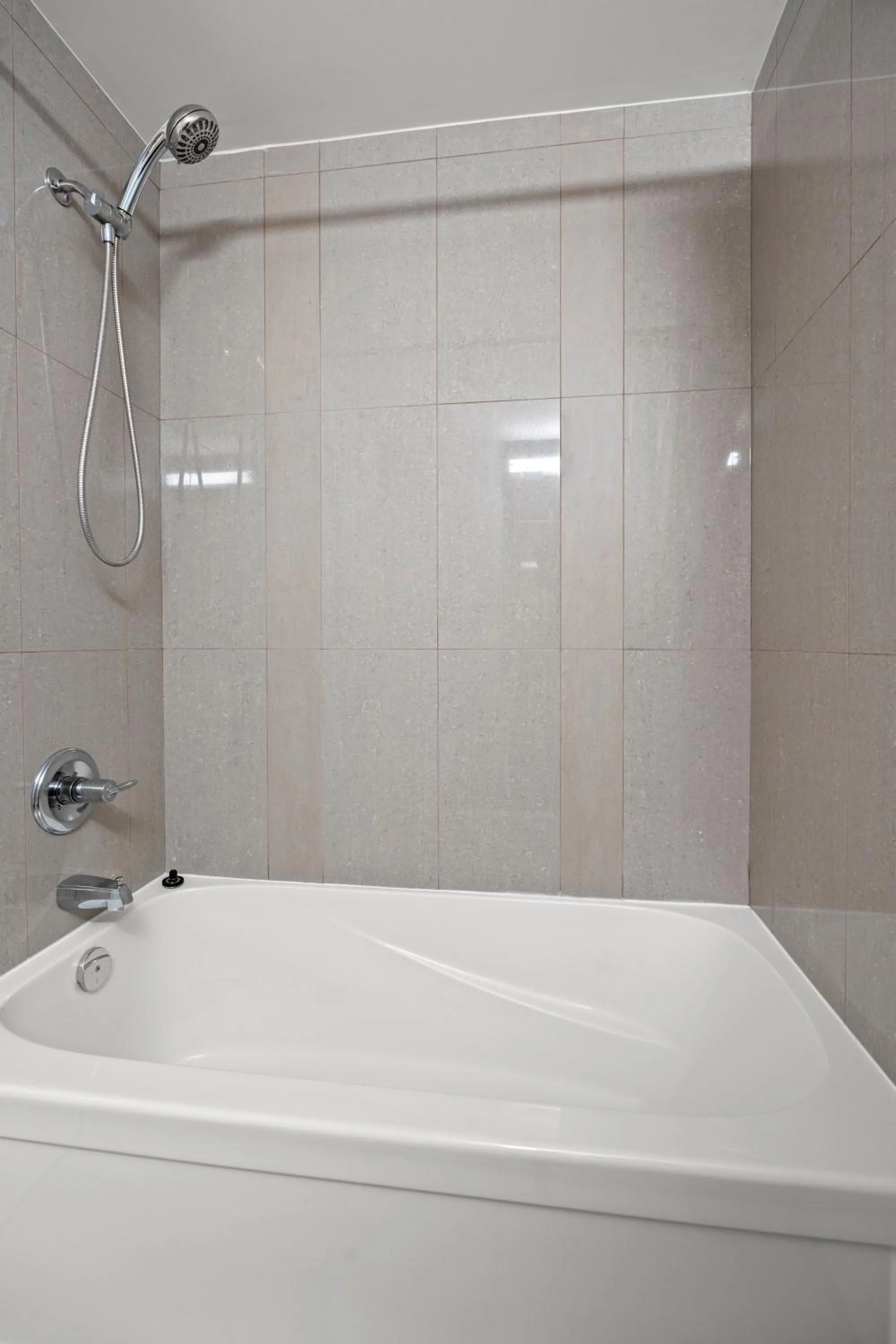 Bathroom in Modern Lillian St Apartments by GLOBALSTAY