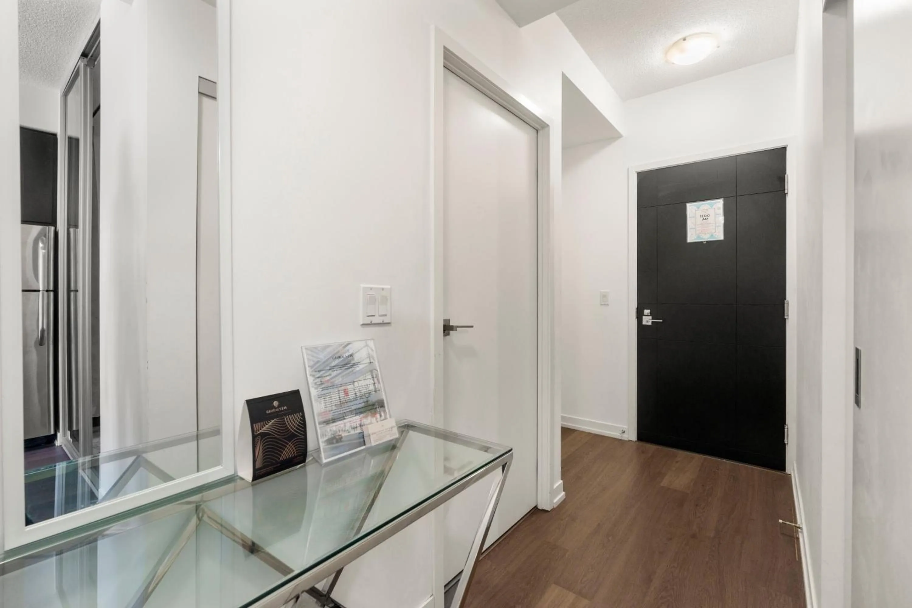 Other in Modern Lillian St Apartments by GLOBALSTAY