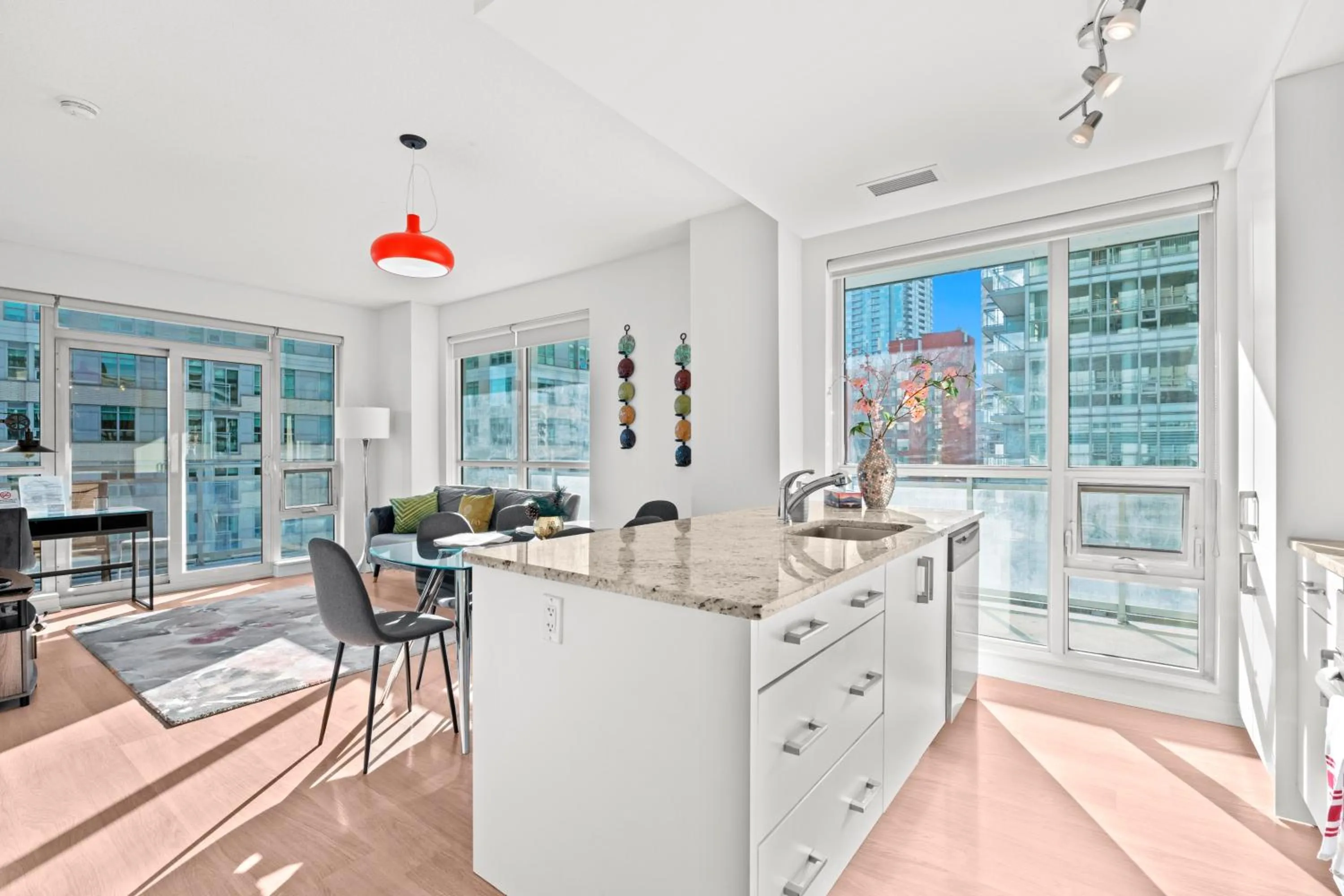 Kitchen or kitchenette in Modern Lillian St Apartments by GLOBALSTAY
