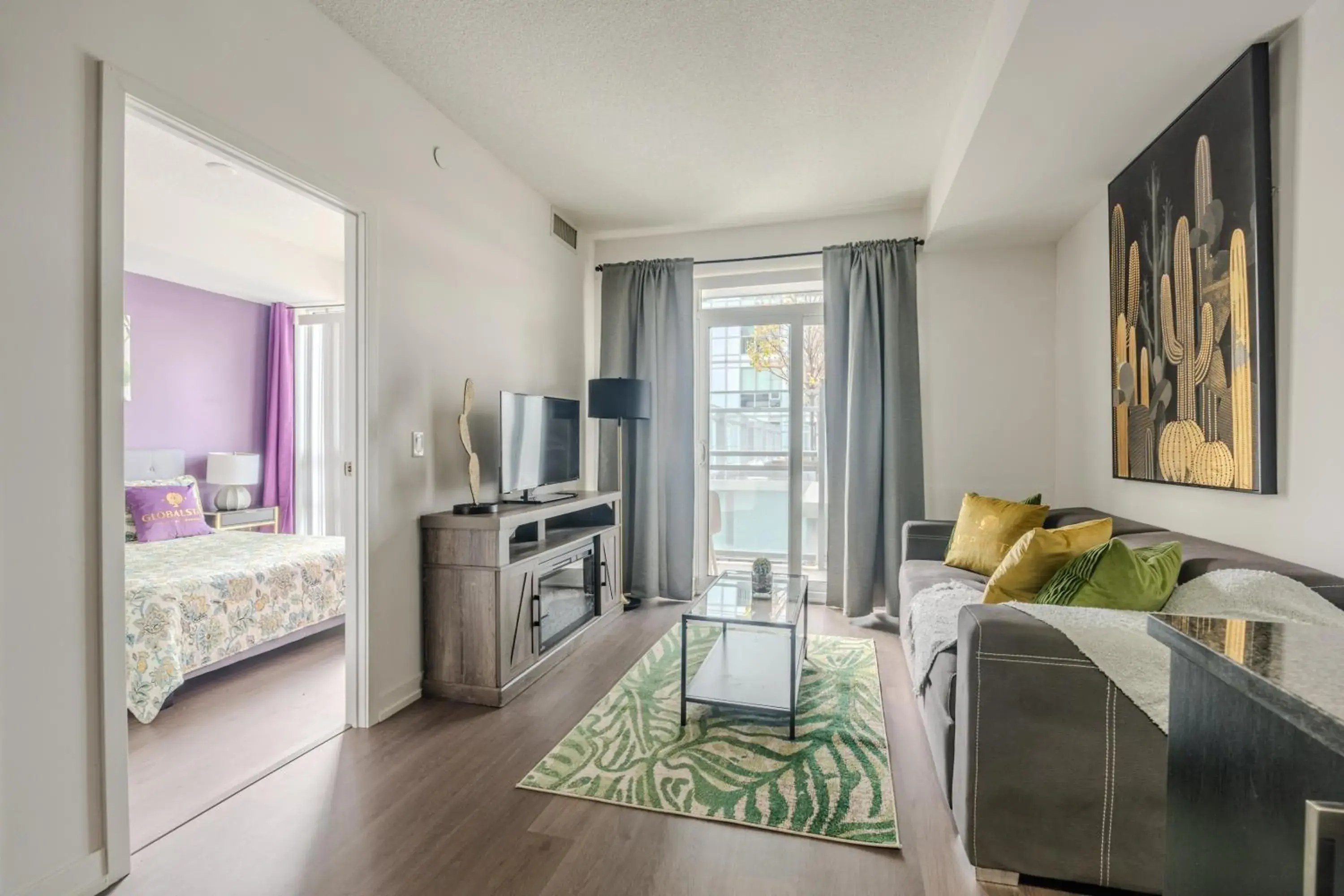 Bed in Modern Lillian St Apartments by GLOBALSTAY Bed in Modern Lillian St Apartments by GLOBALSTAY