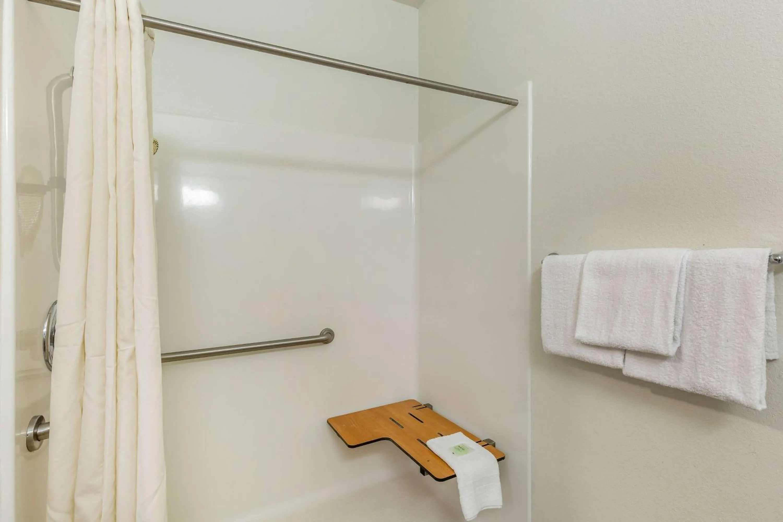 Bathroom in Studio 6-Orange, TX