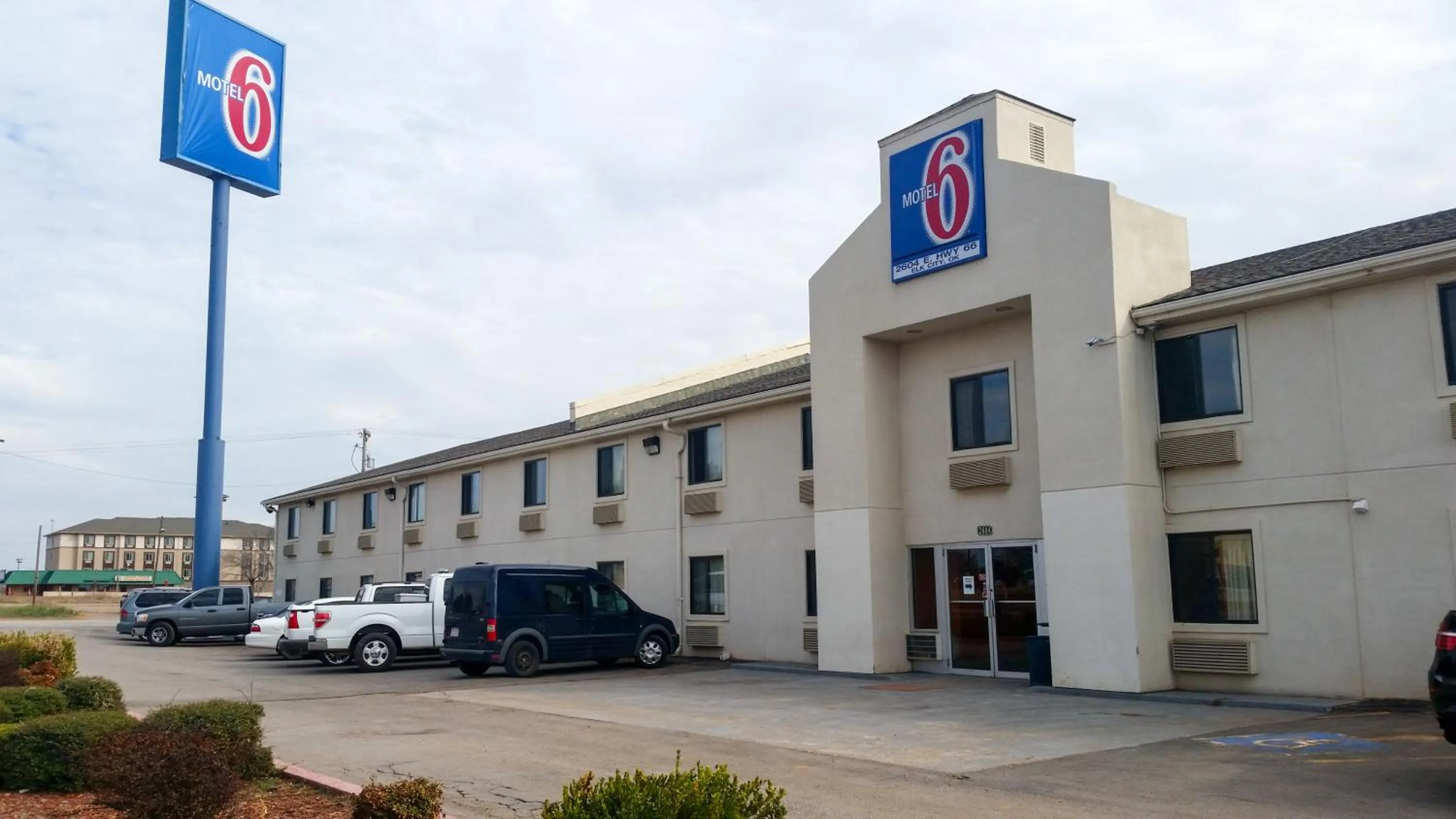 Facade/entrance in Motel 6 Elk City, Ok
