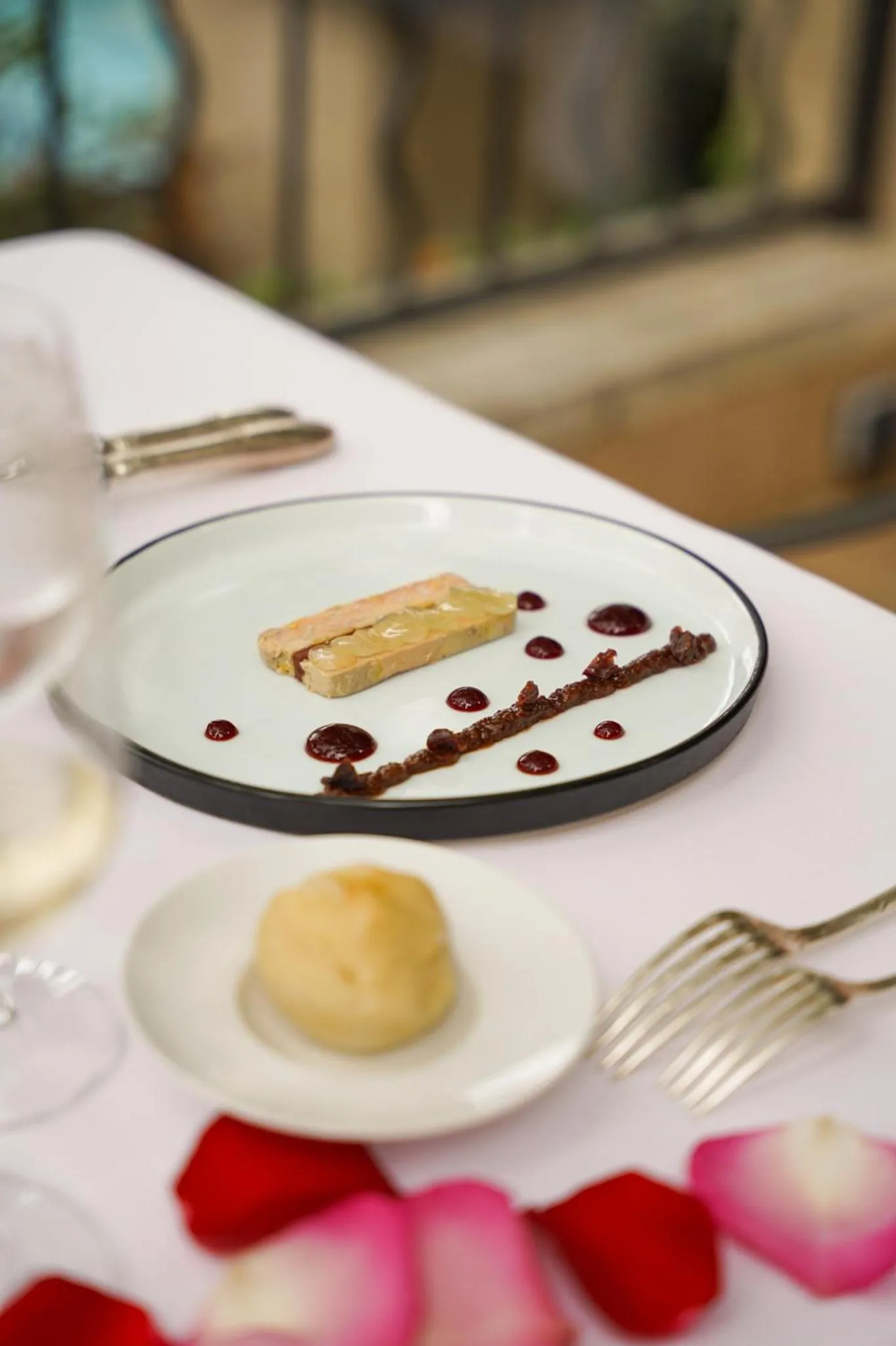 Restaurant/places to eat in Villa Gallici Hôtel & Spa