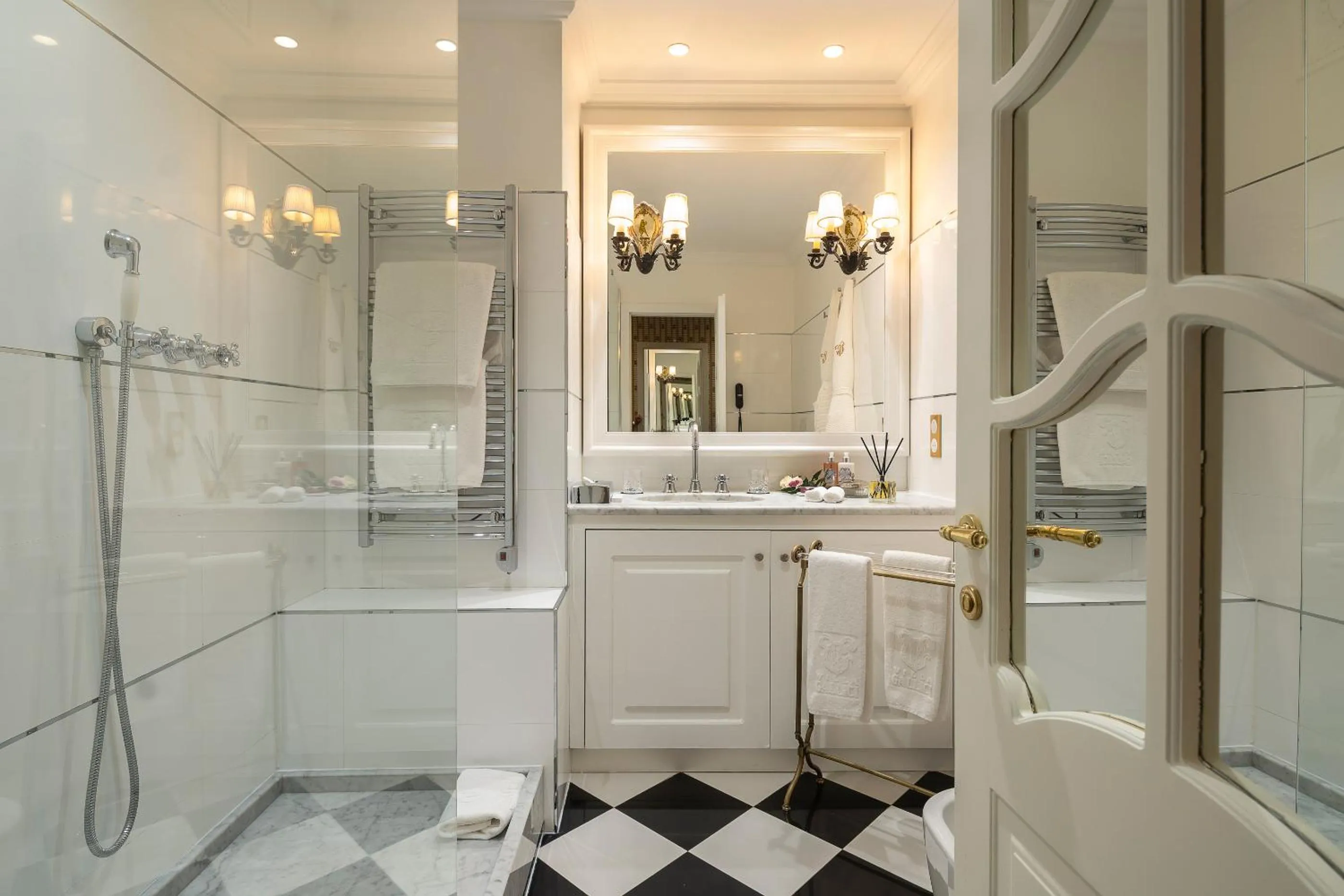 Bathroom in Villa Gallici Hôtel & Spa