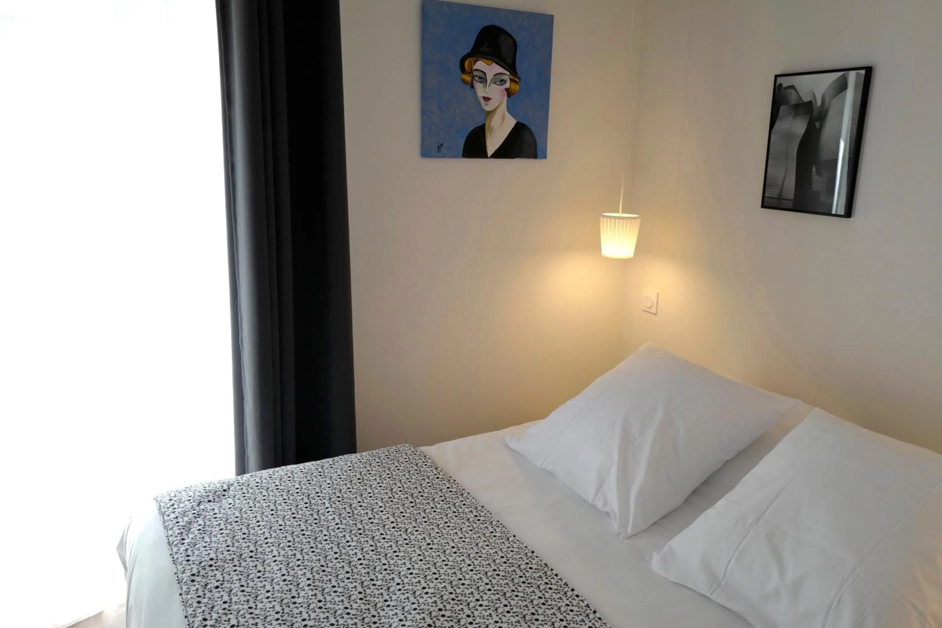 Bedroom, Bed in Hotel De Ma Tante