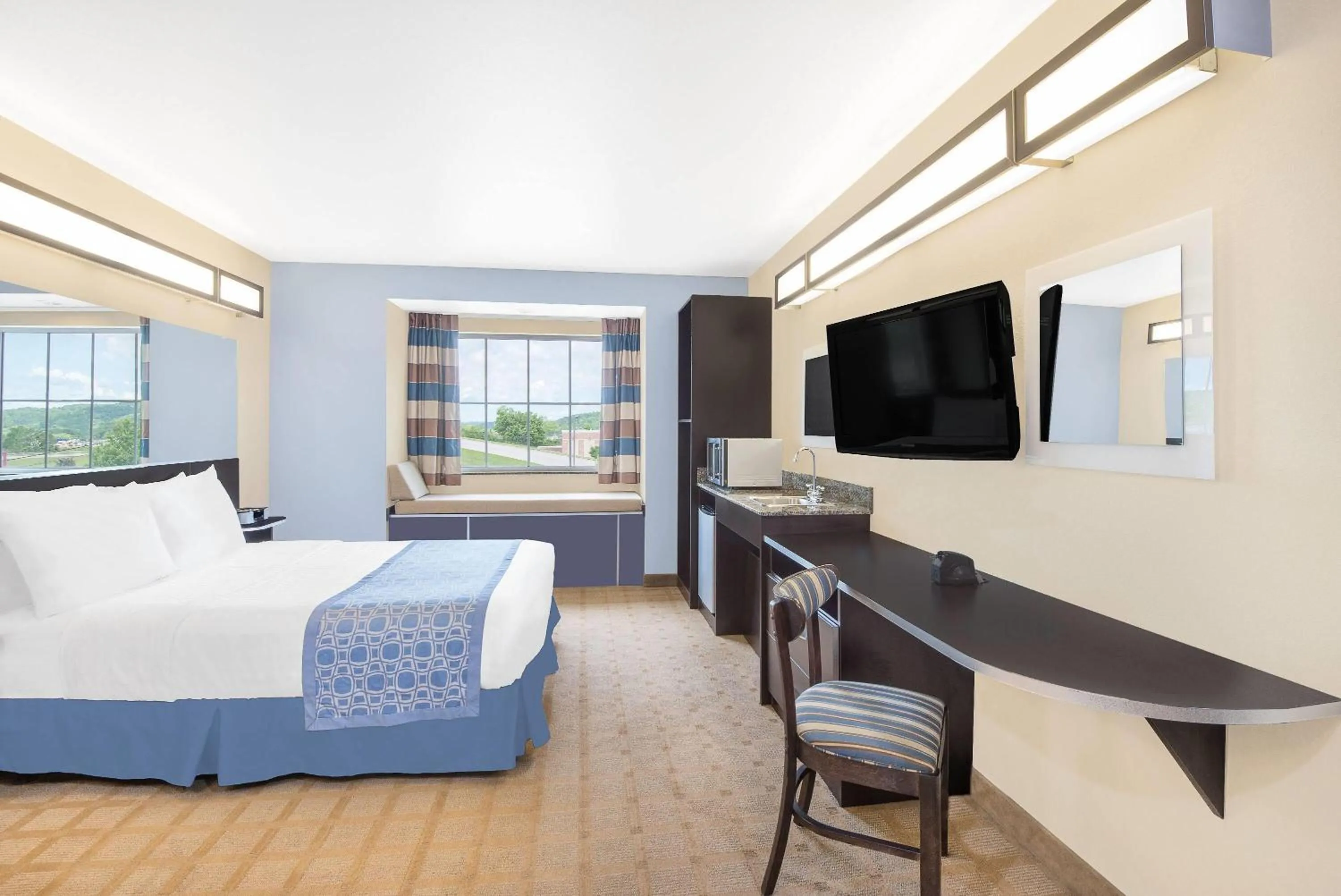 Photo of the whole room, Bed in Microtel Inn & Suites by Wyndham Waynesburg