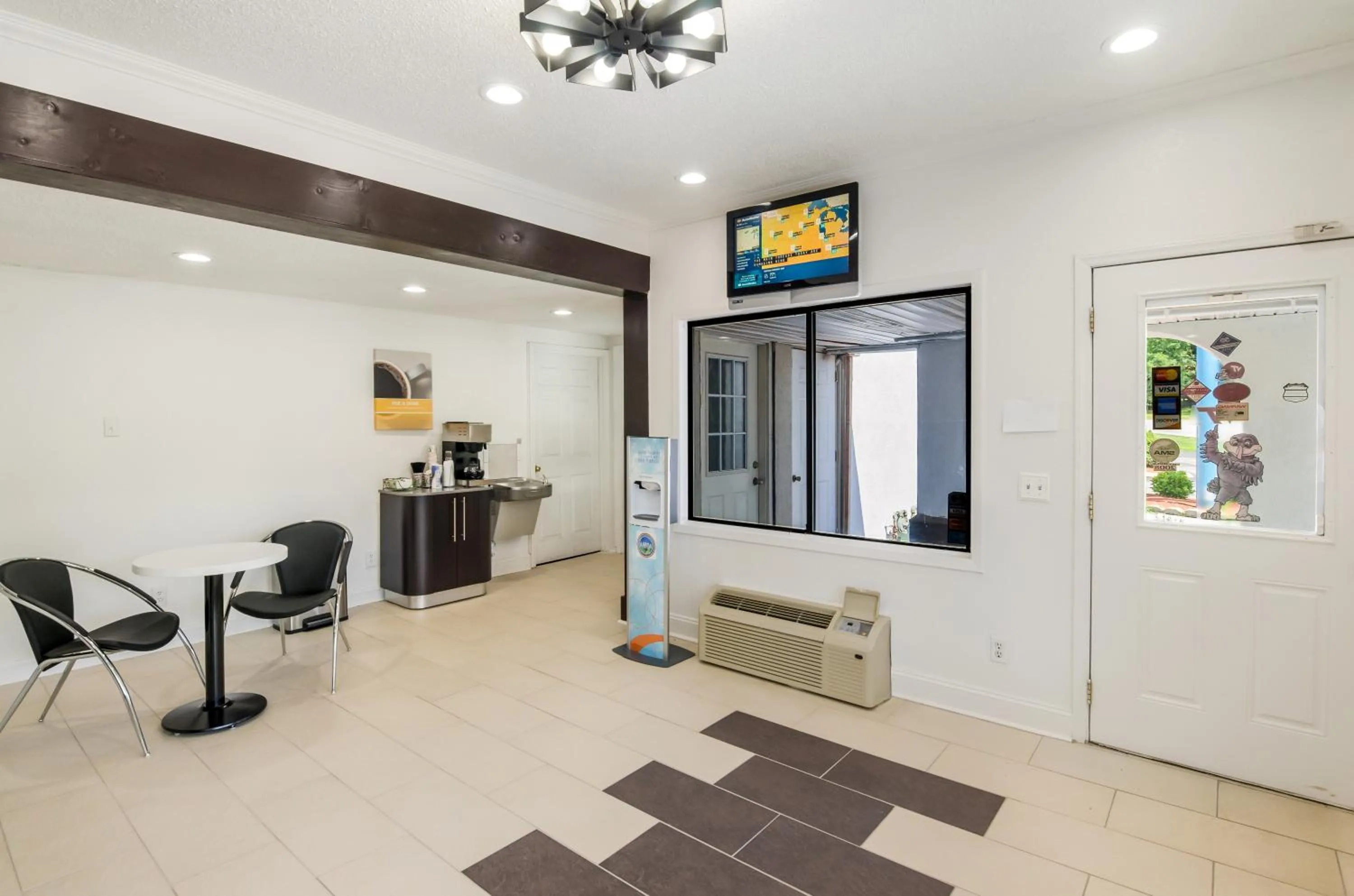 Lobby or reception in Motel 6-Salem, VA