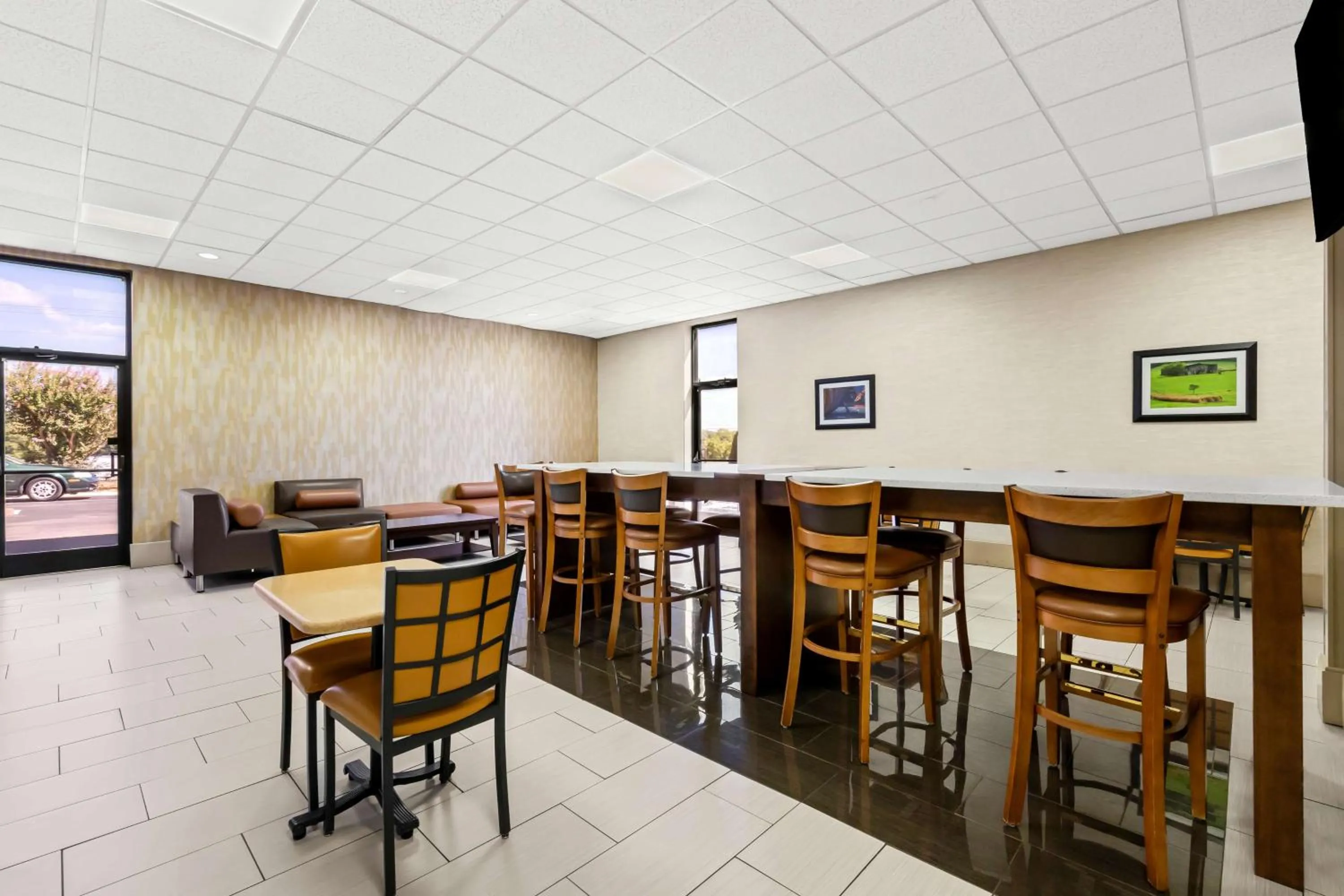 Breakfast in Best Western - Fayetteville