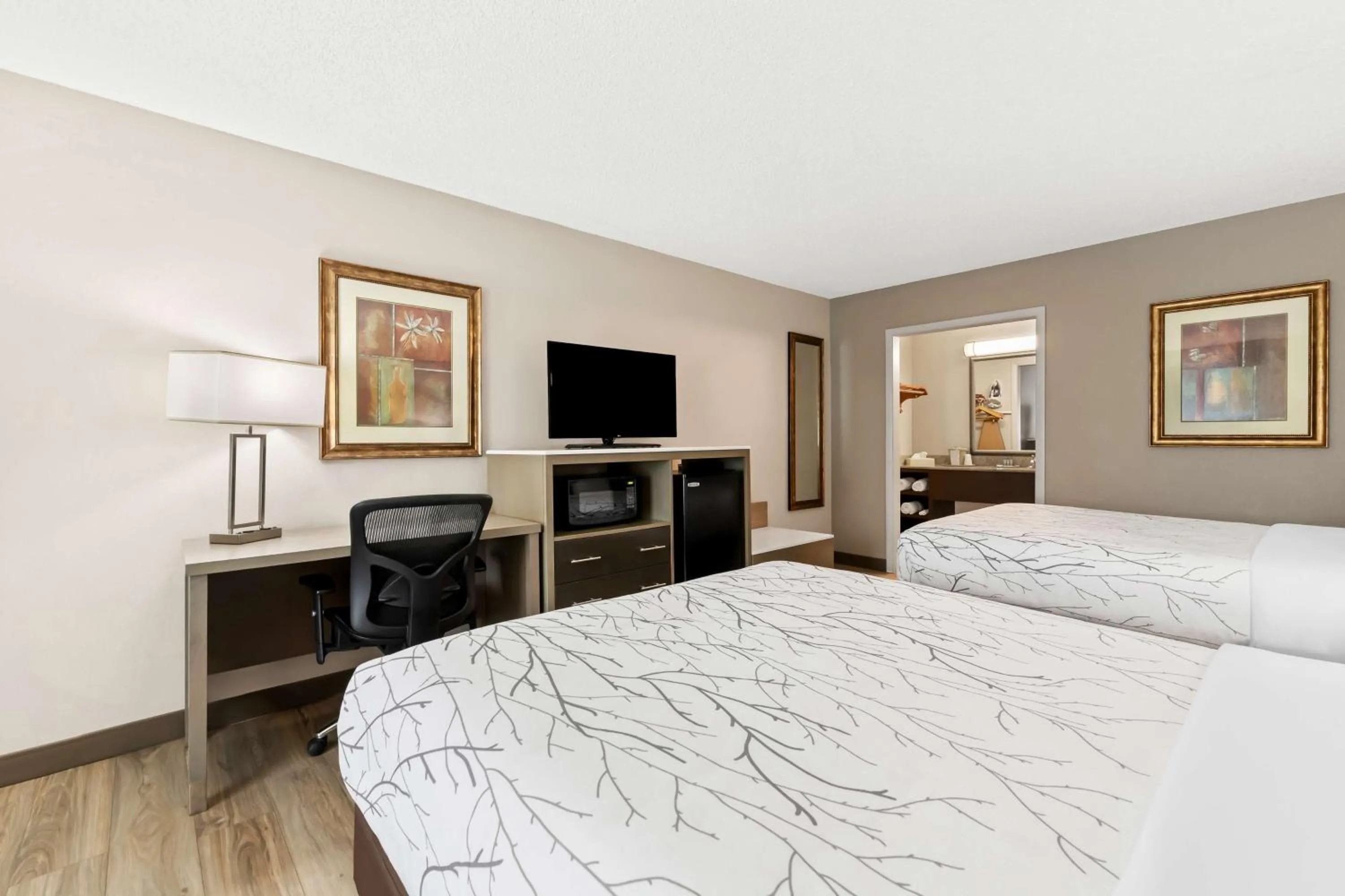 Bedroom, Bed in Best Western - Fayetteville