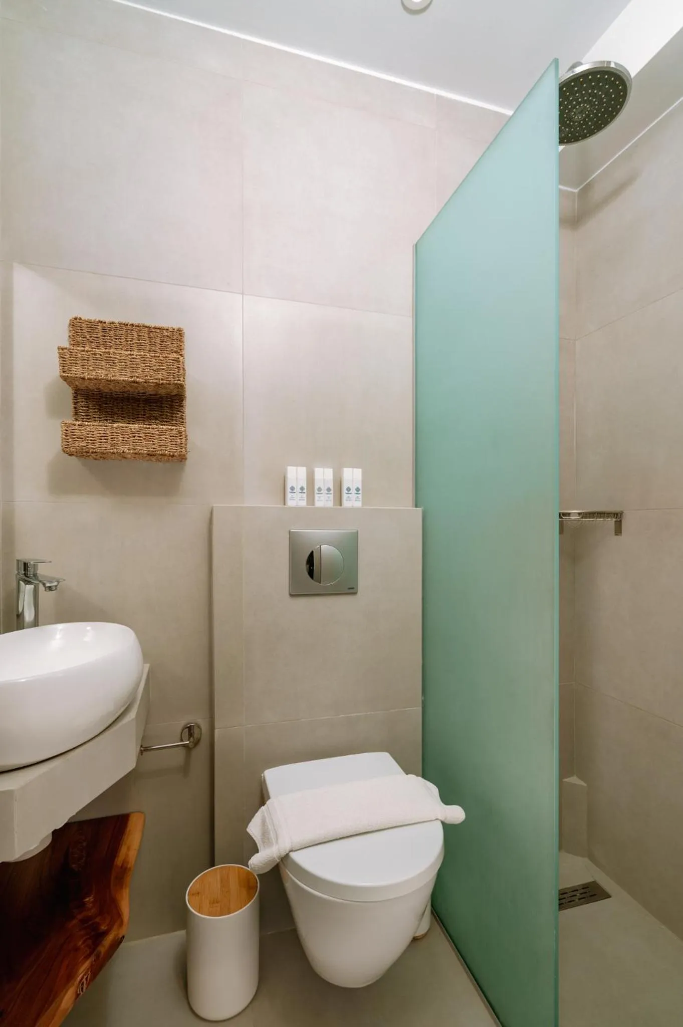 Bathroom in Sentimento