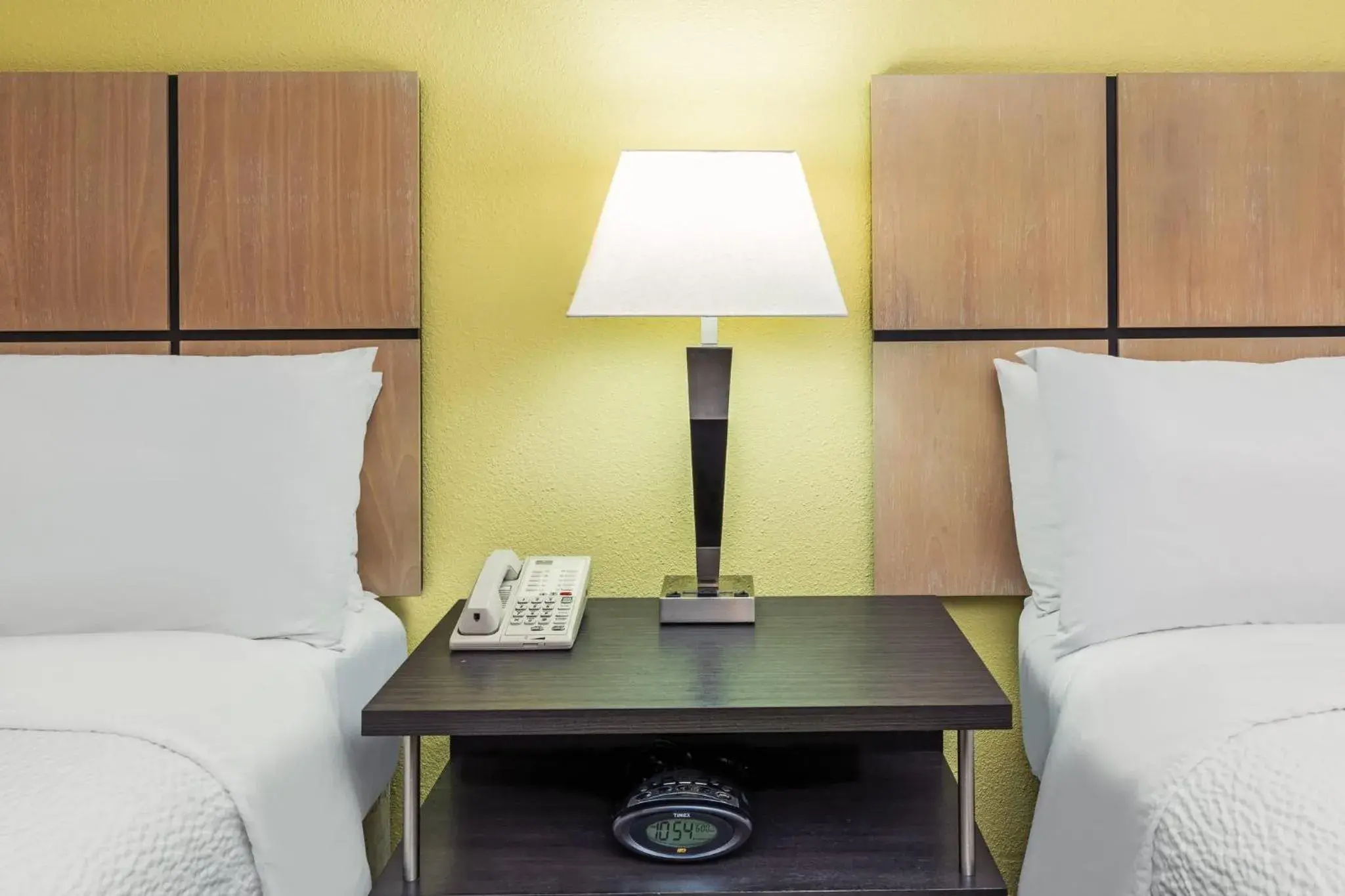 Photo of the whole room, Bed in Candlewood Suites Tyler by IHG Photo of the whole room, Bed in Candlewood Suites Tyler by IHG