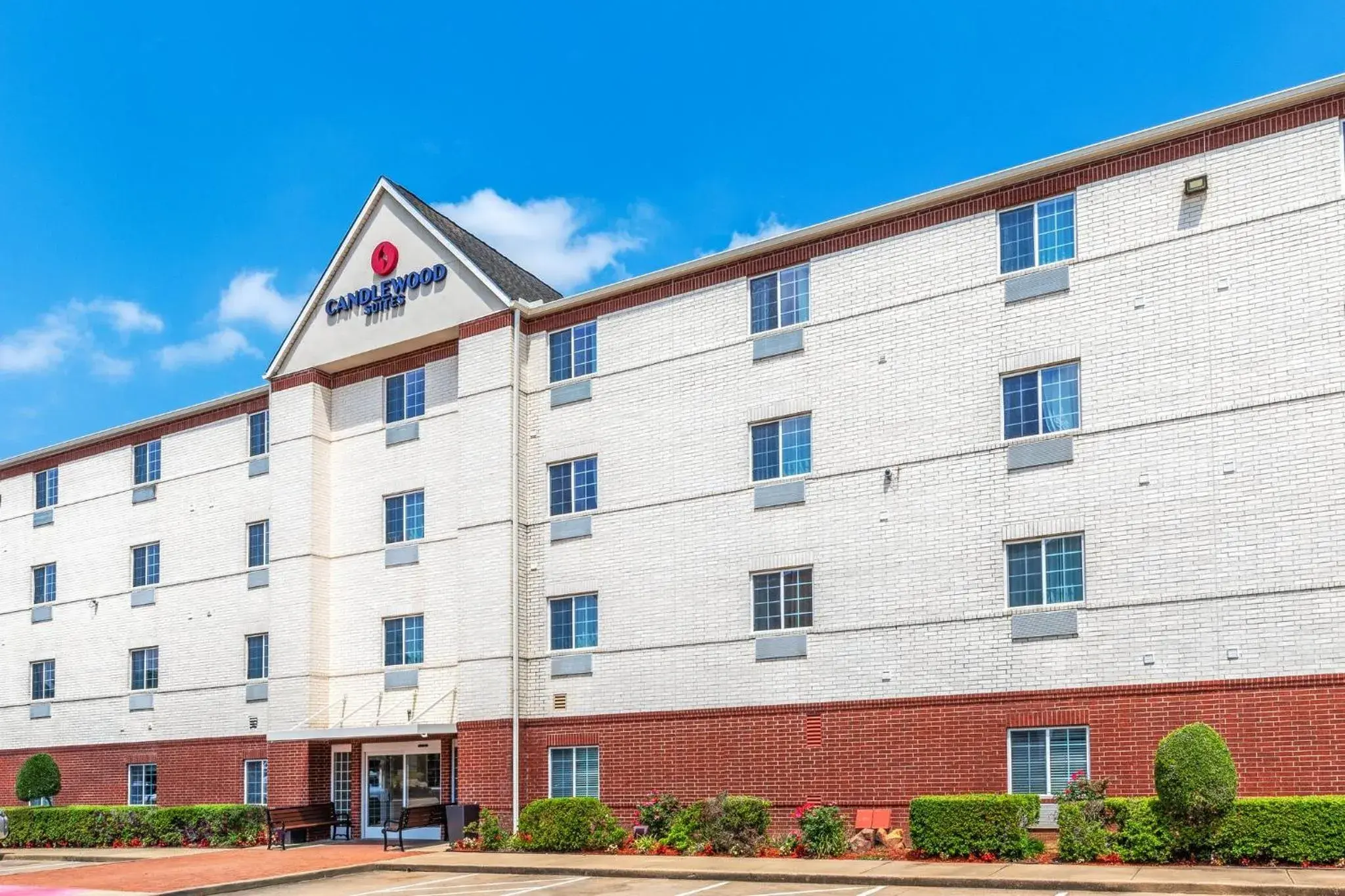 Property building in Candlewood Suites Tyler by IHG Property building in Candlewood Suites Tyler by IHG