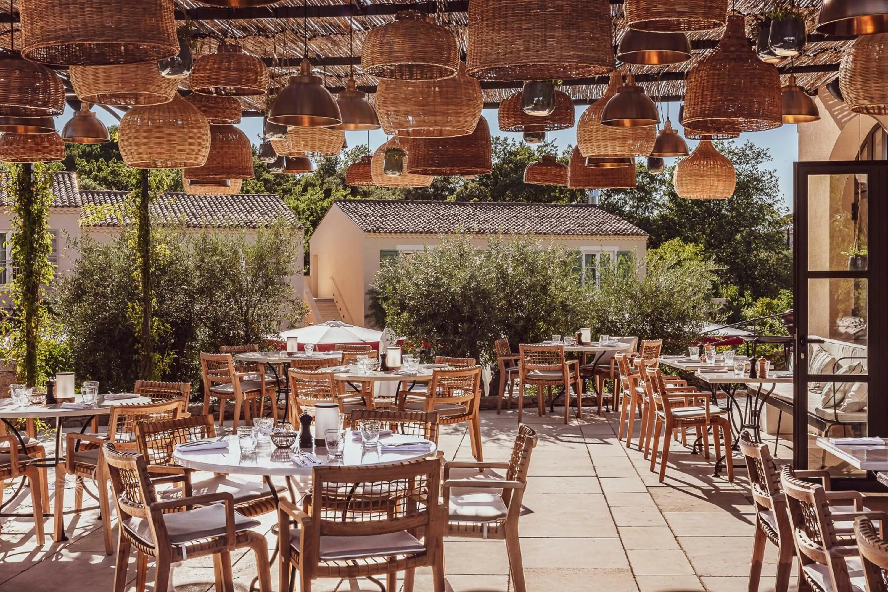 Restaurant/places to eat in Hotel Lou Pinet