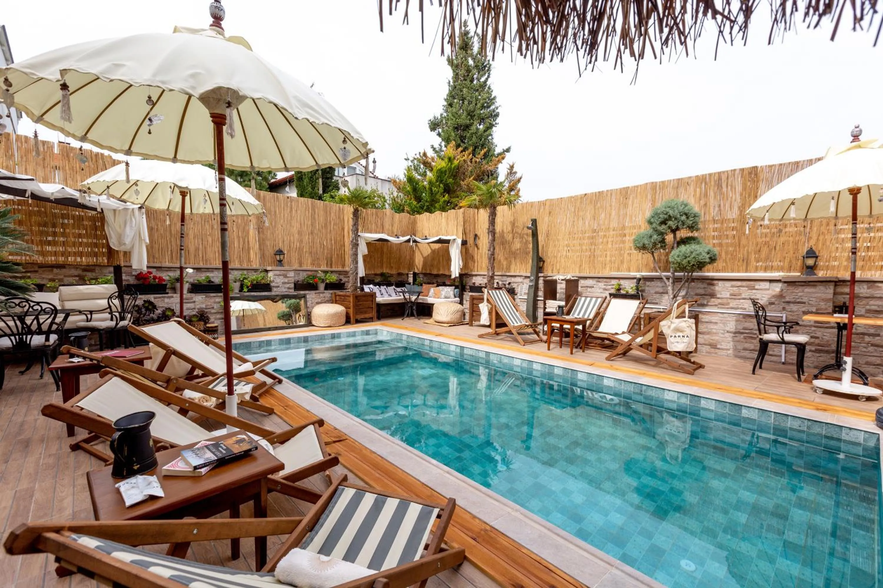 Swimming pool in Parna Hotel