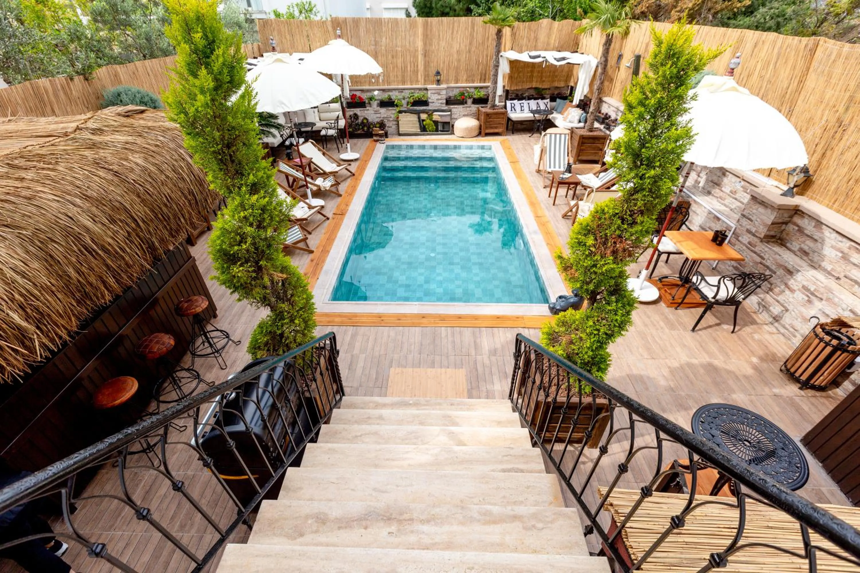 Swimming pool in Parna Hotel