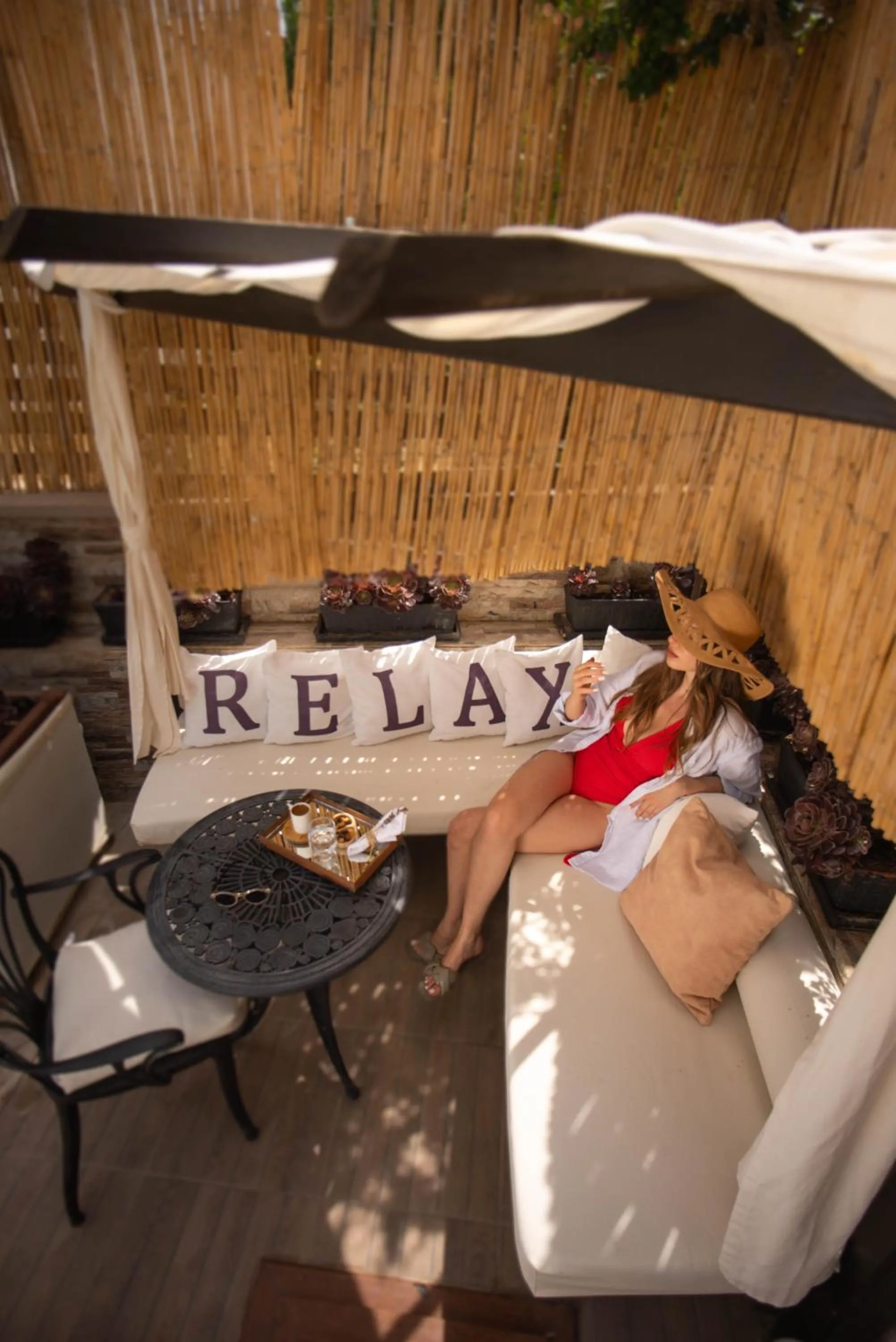 Seating area in Parna Hotel