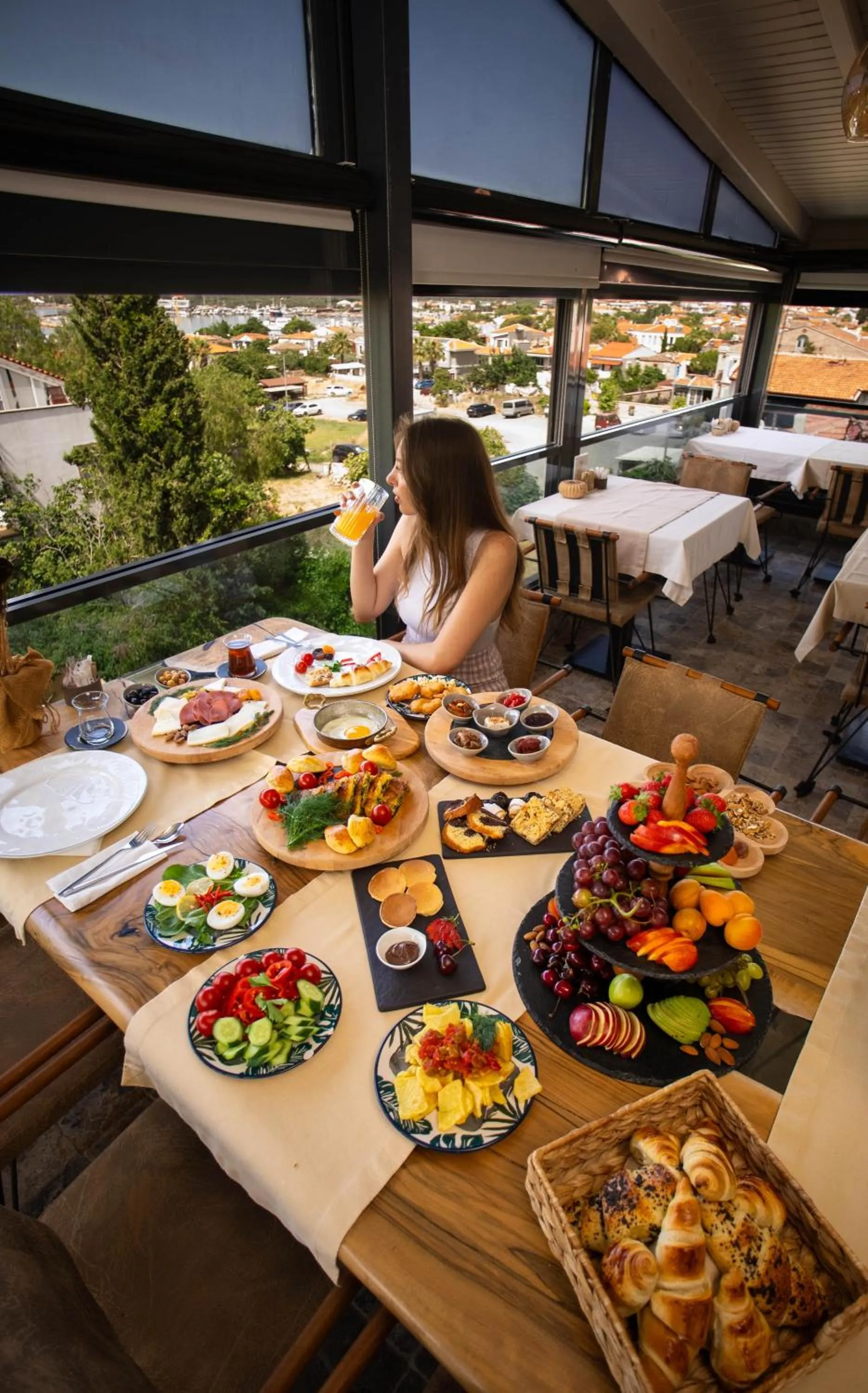 Breakfast in Parna Hotel