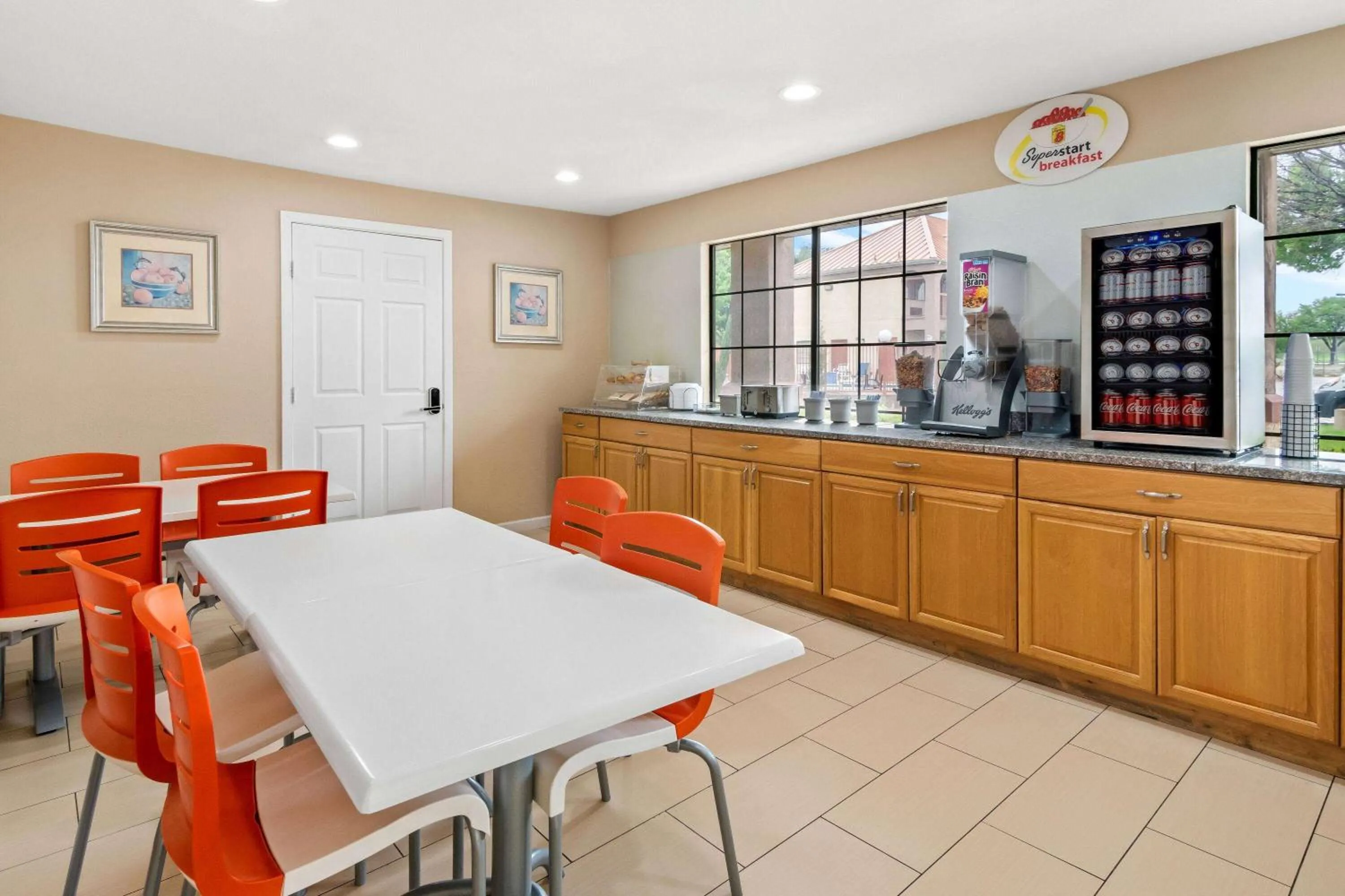 Breakfast in Super 8 by Wyndham Grand Prairie Southwest