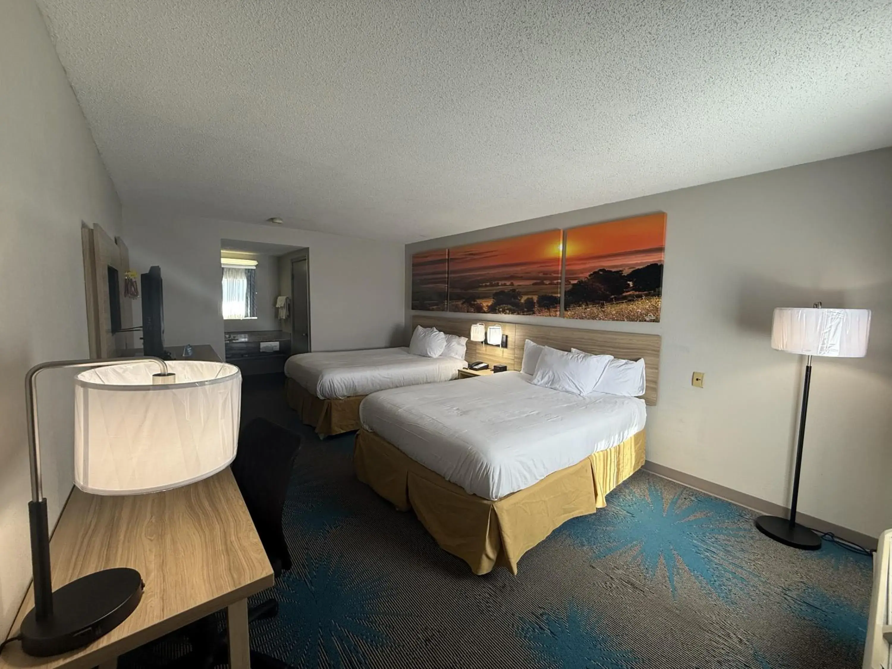 Bed in Days Inn by Wyndham Hannibal Bed in Days Inn by Wyndham Hannibal